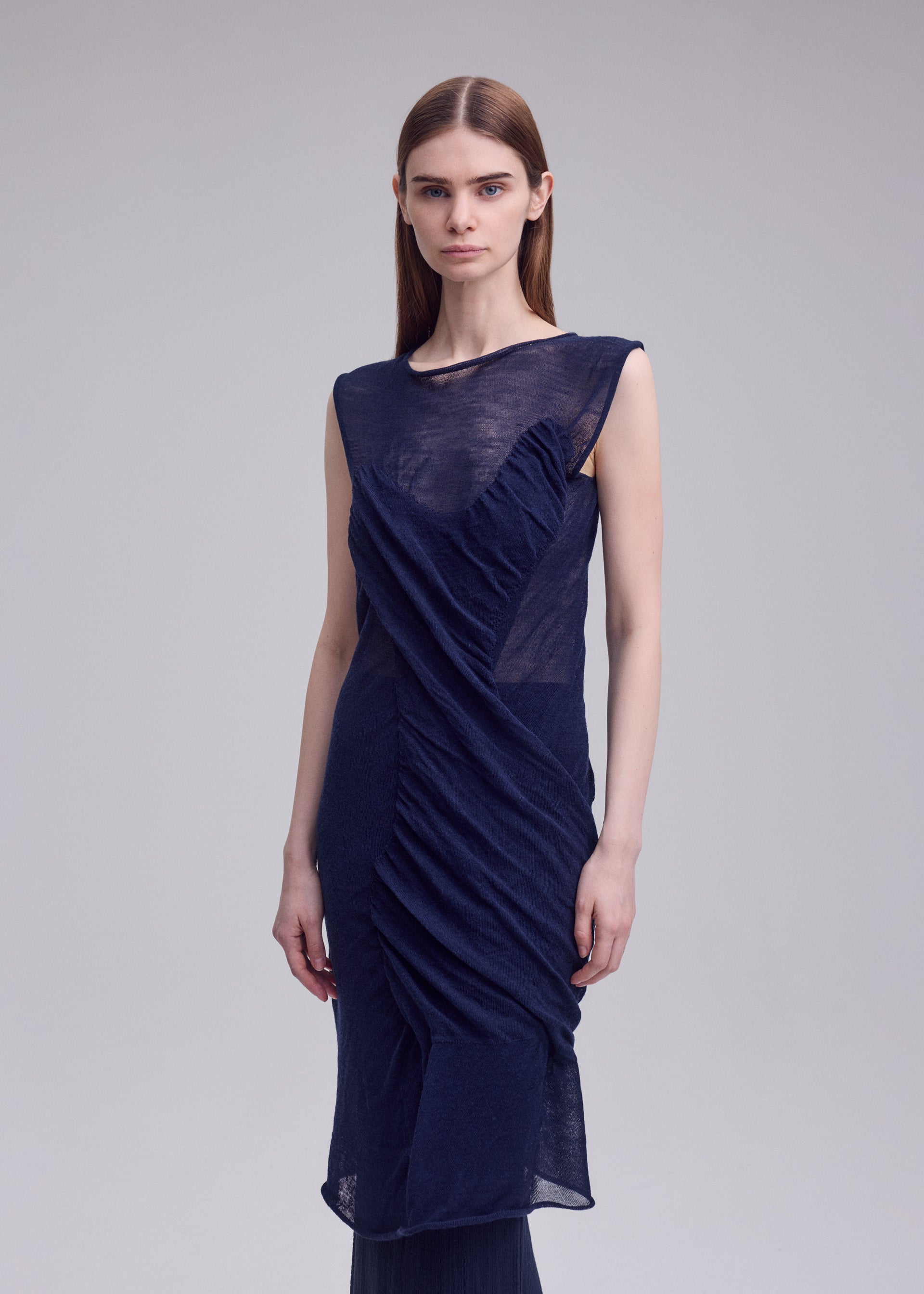 Issey Miyake Hug vlněné šaty off-white vel. 2