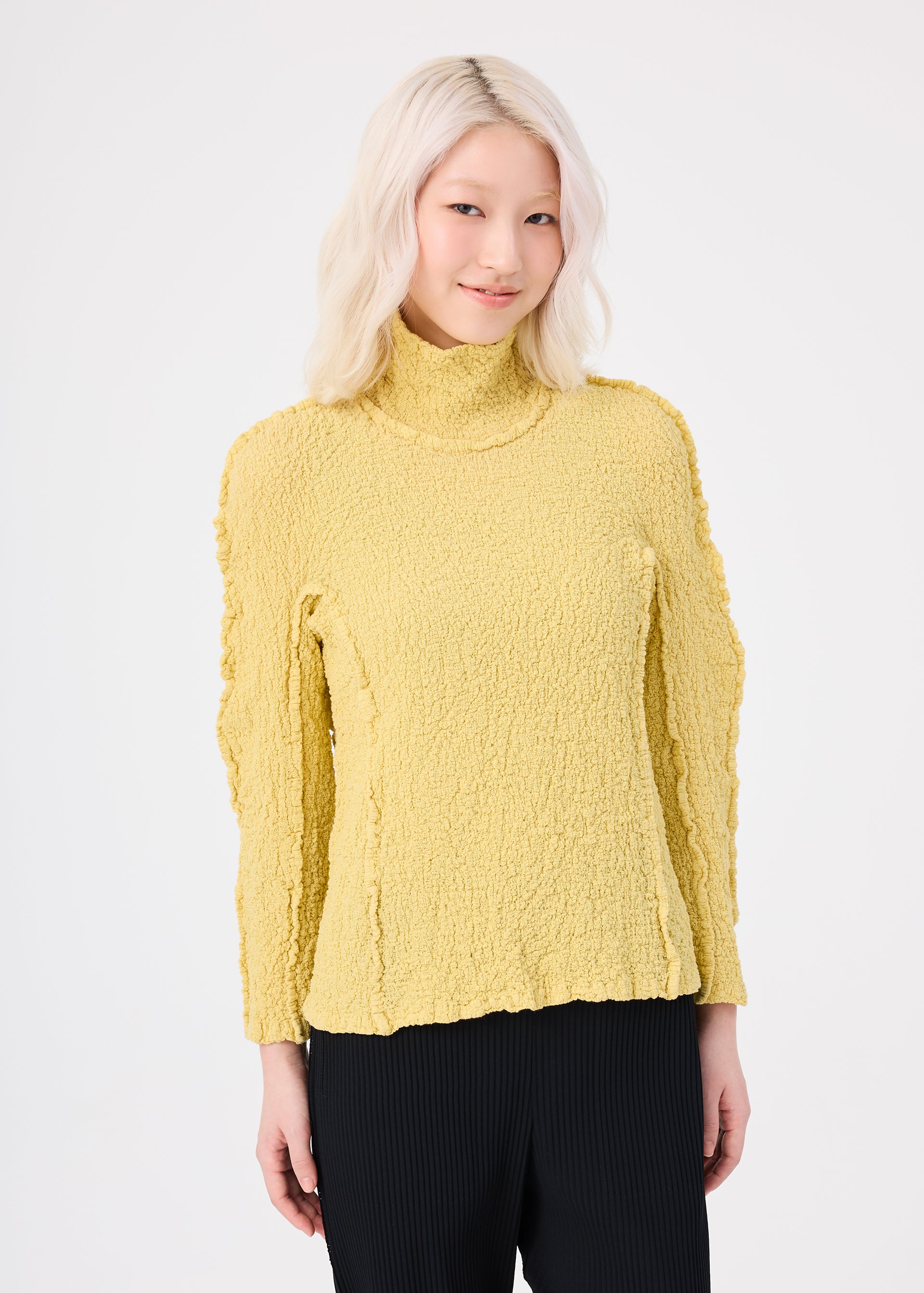 Issey Miyake Round Cauliflower bavlněný rolák taupe
