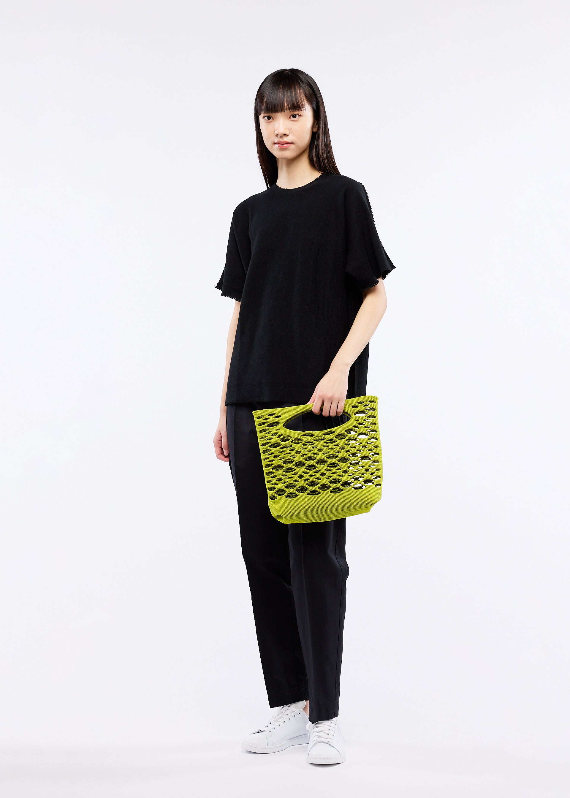 Issey Miyake Good Goods Mokko Basket tote krémová