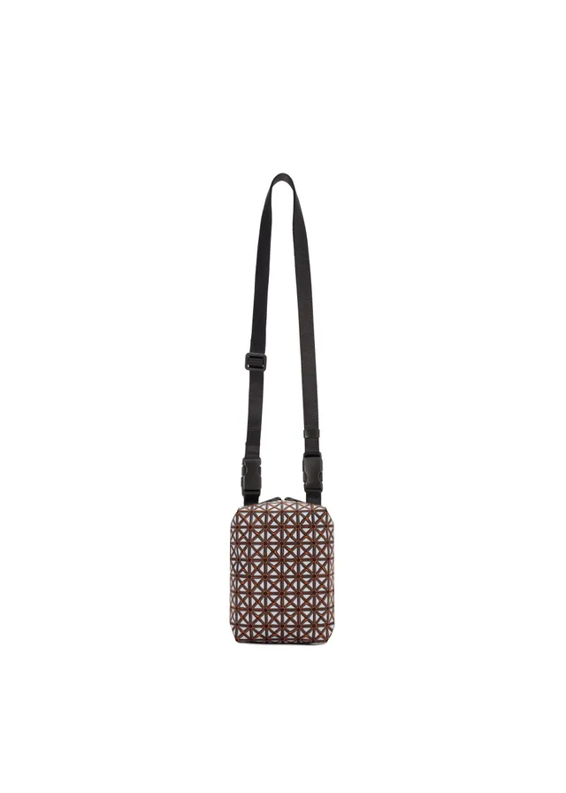 Bao Bao Issey Miyake Beetle Rough kabelka šedá