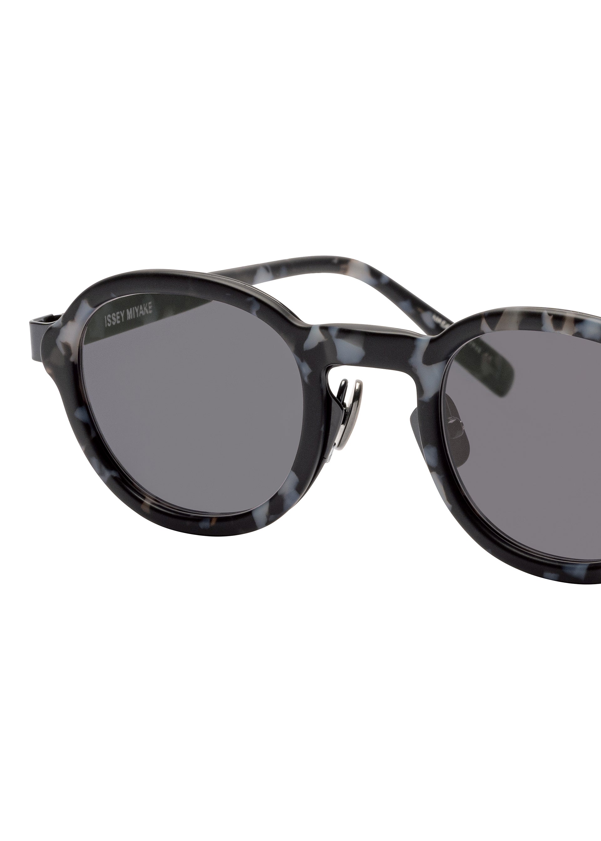Issey Miyake Eyes Marrow-Round brýle šedá