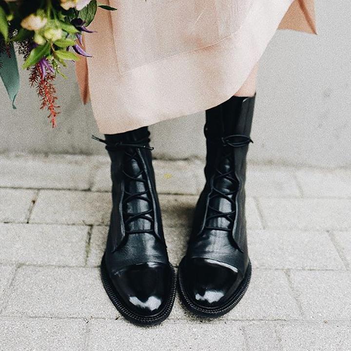 Norielle elegantní šněrovací kotníkové boty černé