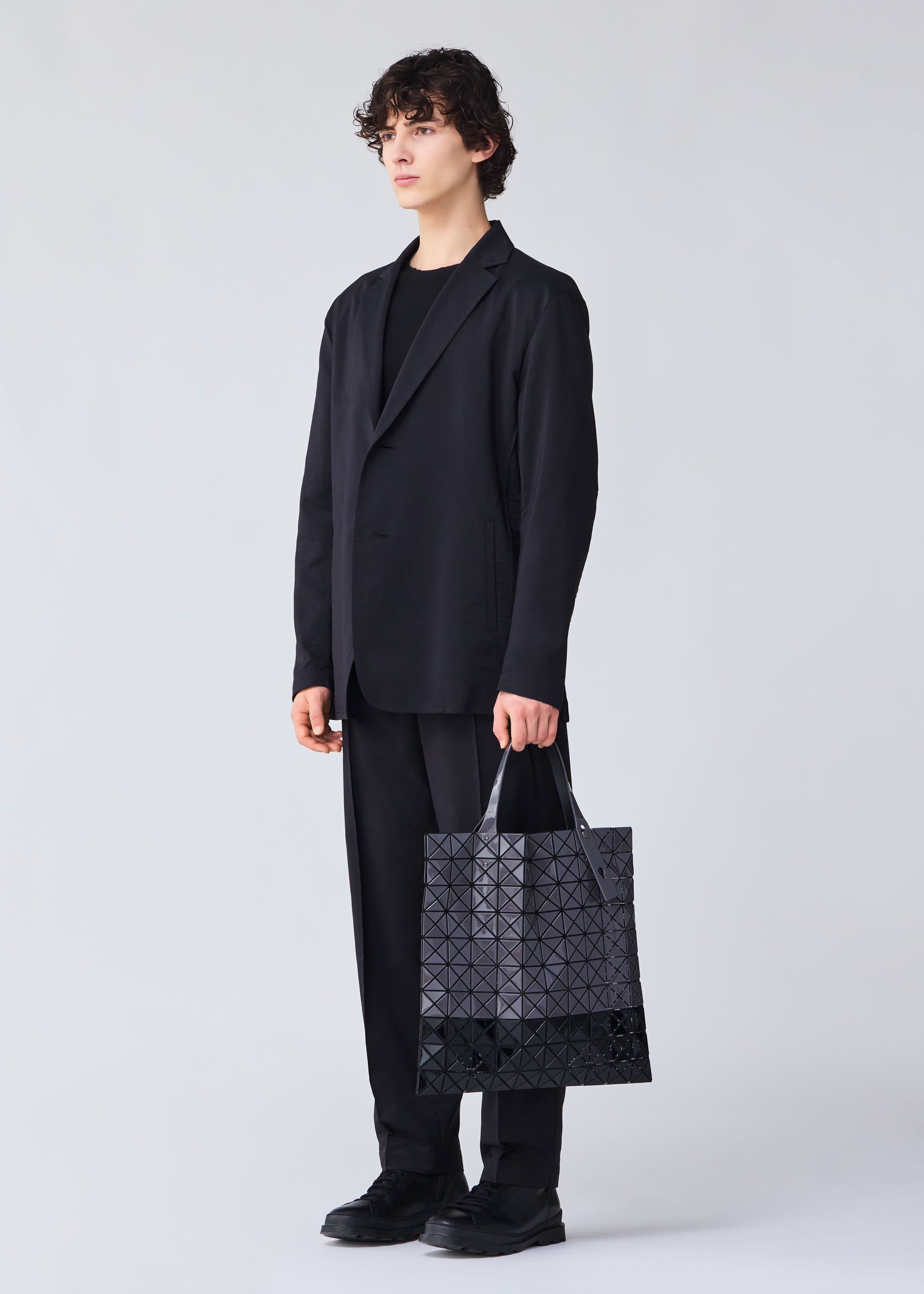 Issey Miyake Prism Bi-Color tote tmavě šedá s černou A4