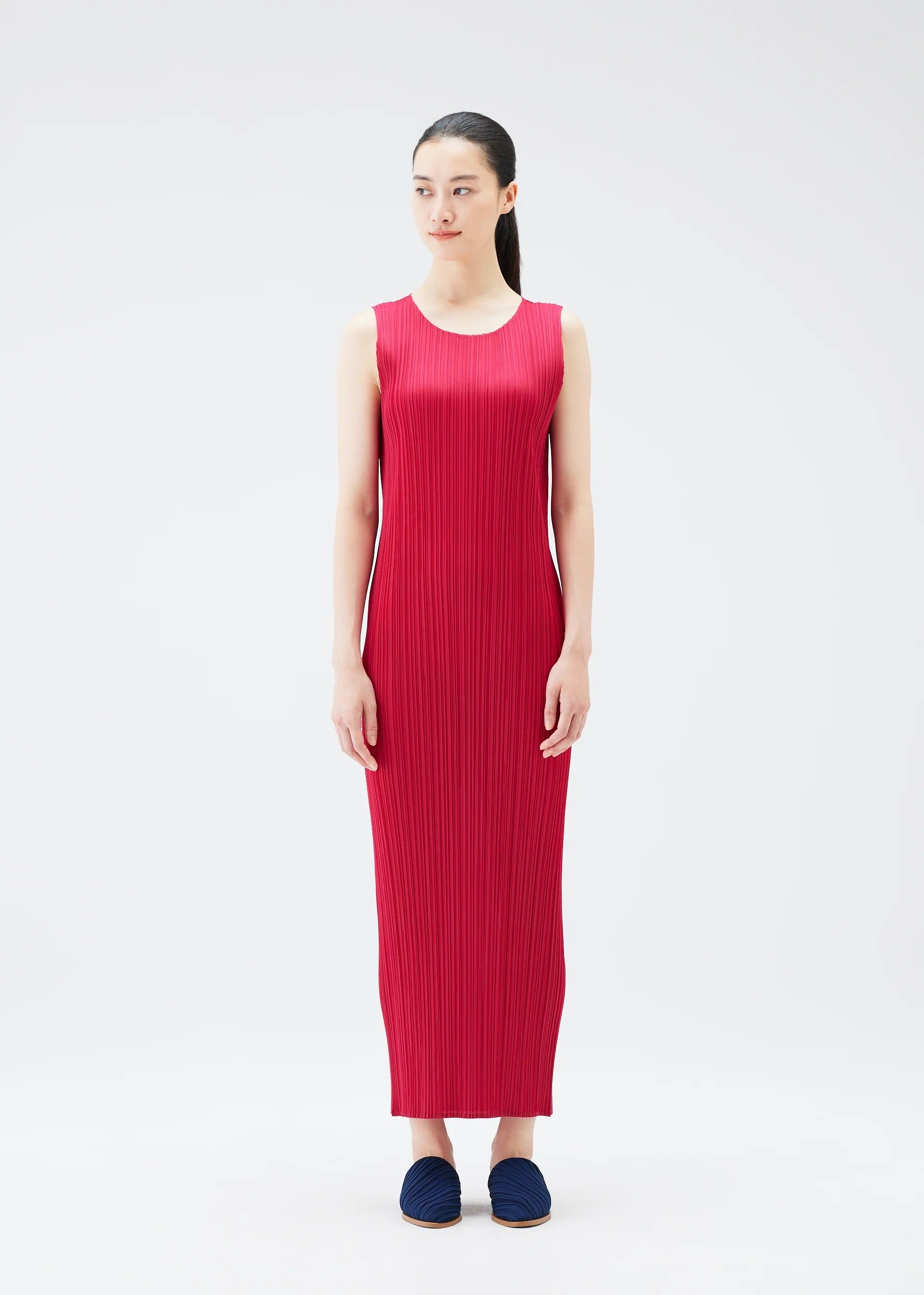 Issey Miyake New Colorful Basics 4 šaty carmine dlouhé