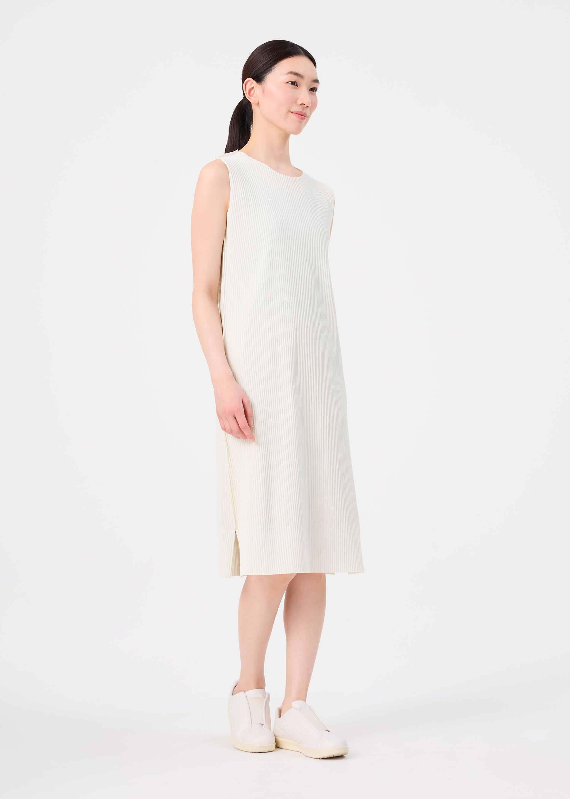Issey Miyake Fine Knit Pleats šaty Black jemné