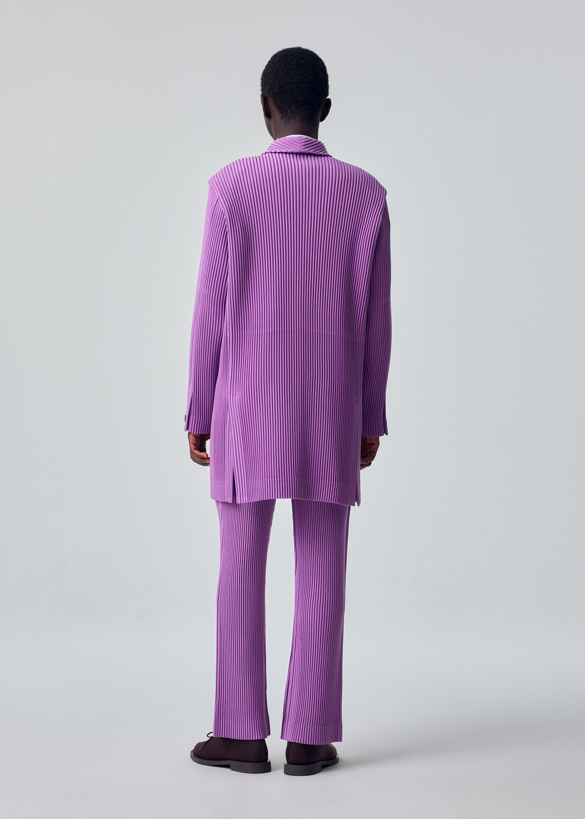 Issey Miyake Kersey Pleats sako hnědé dlouhé