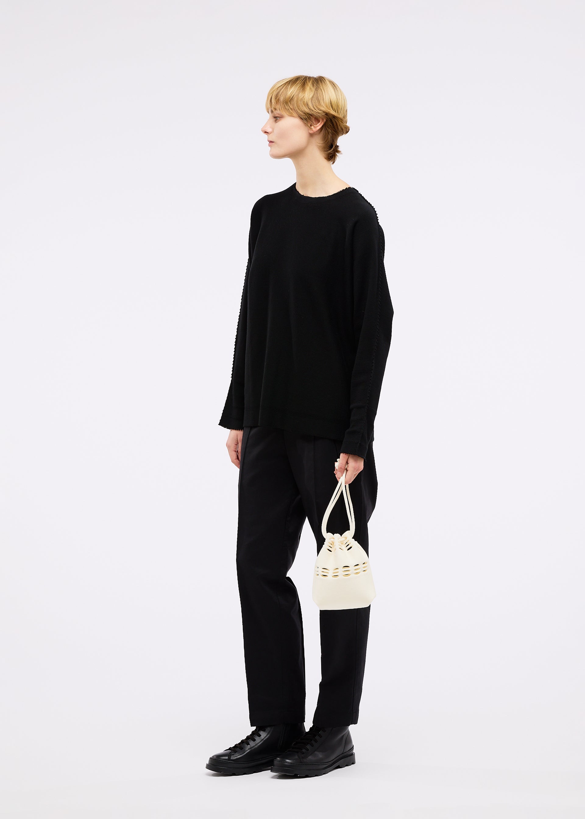 Issey Miyake Mokko Pocket kabelka béžová pletená