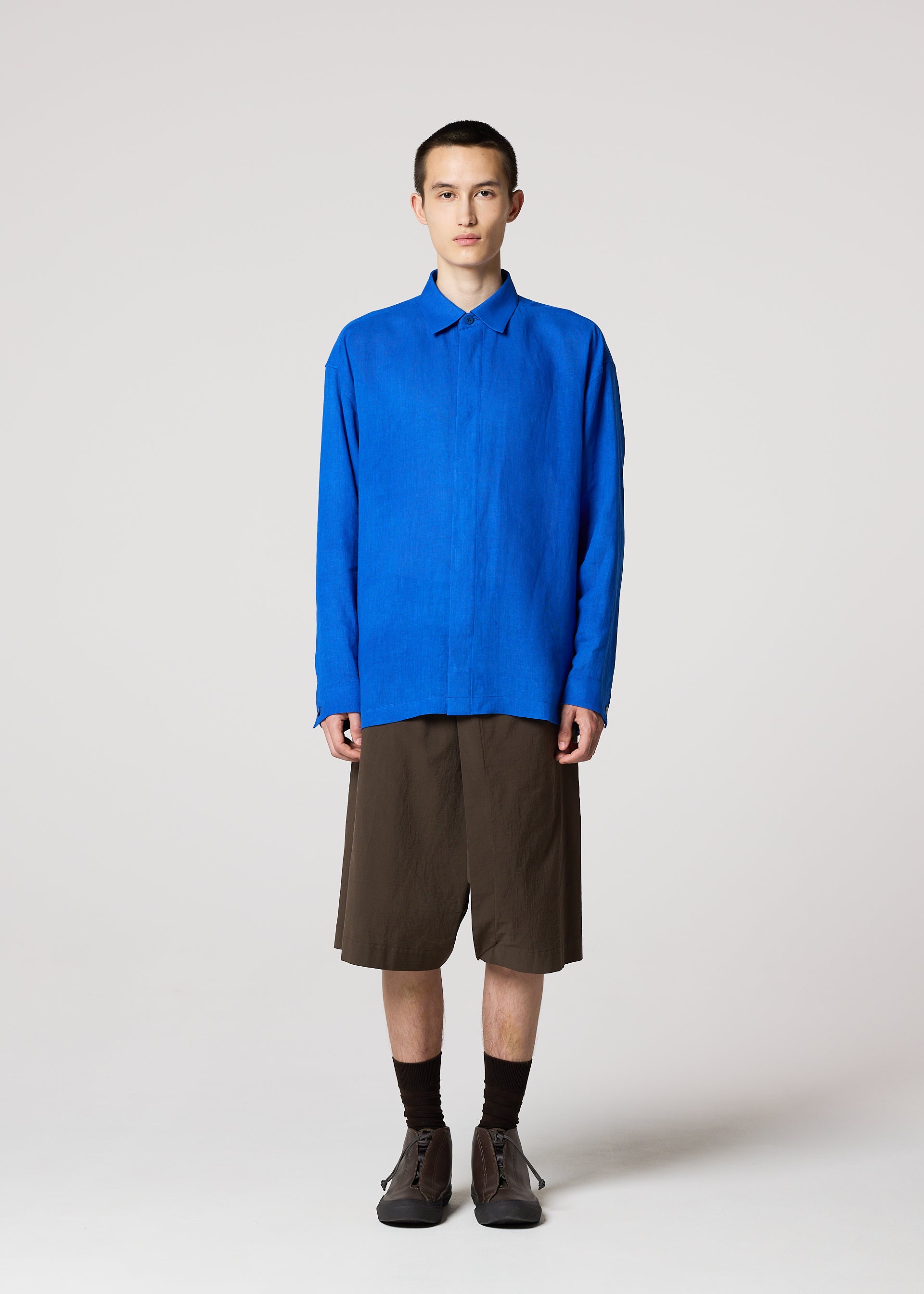 Issey Miyake IM Men Floating Linen košile Light Blue