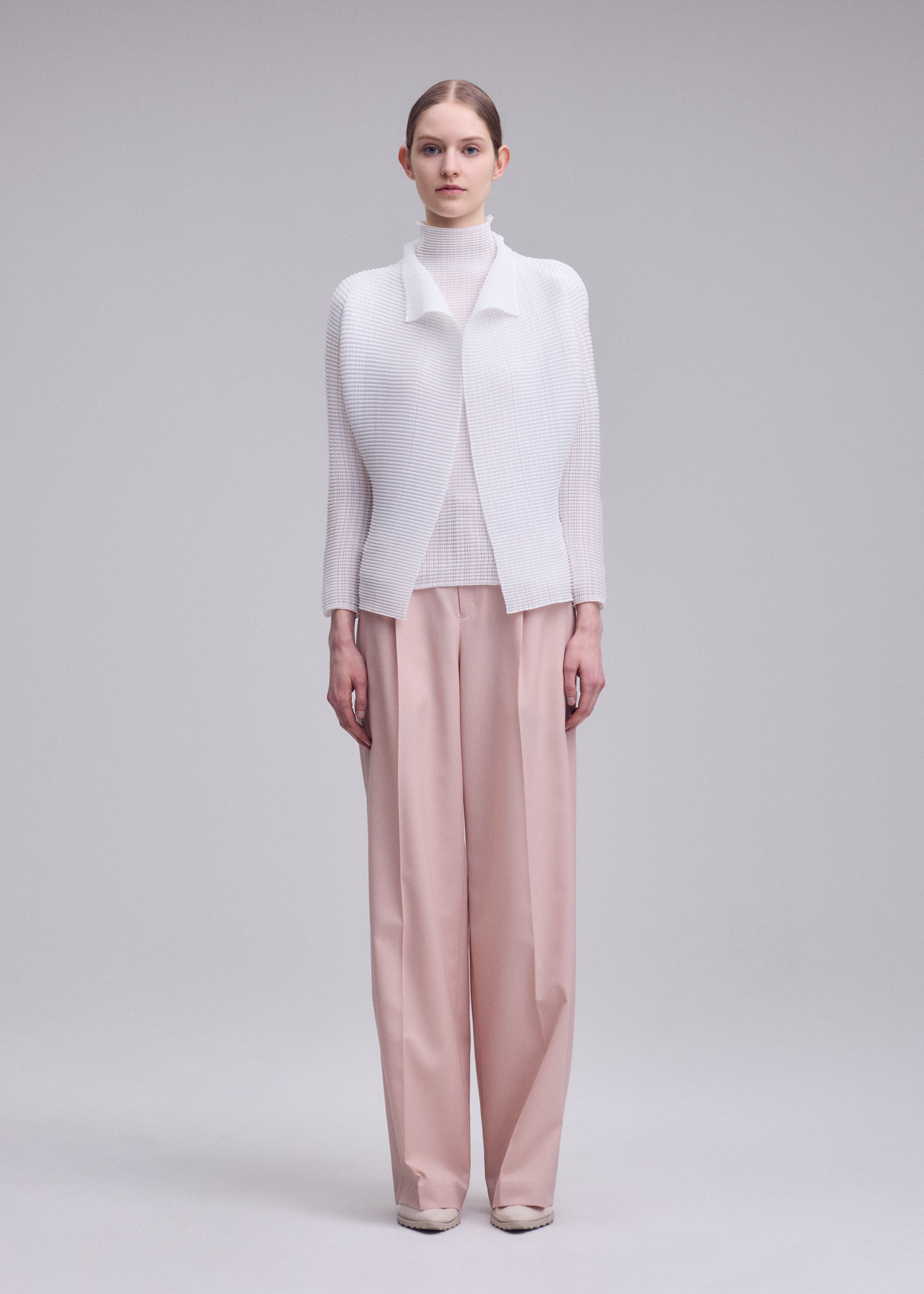 Issey Miyake Wooly Pleats BK/WT-68 top černý vel. 2