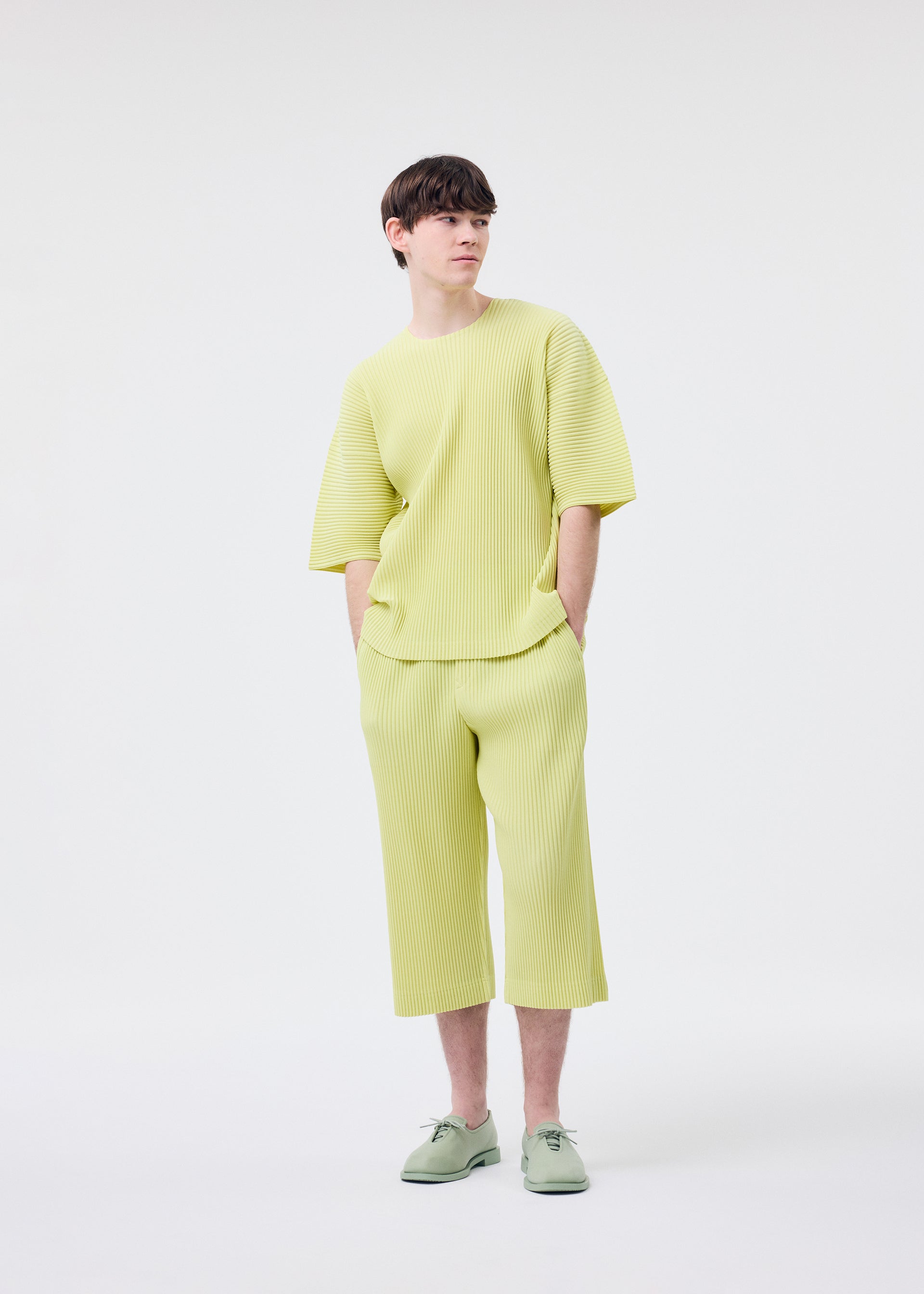 Issey Miyake Monthly Colors May top černý lehký