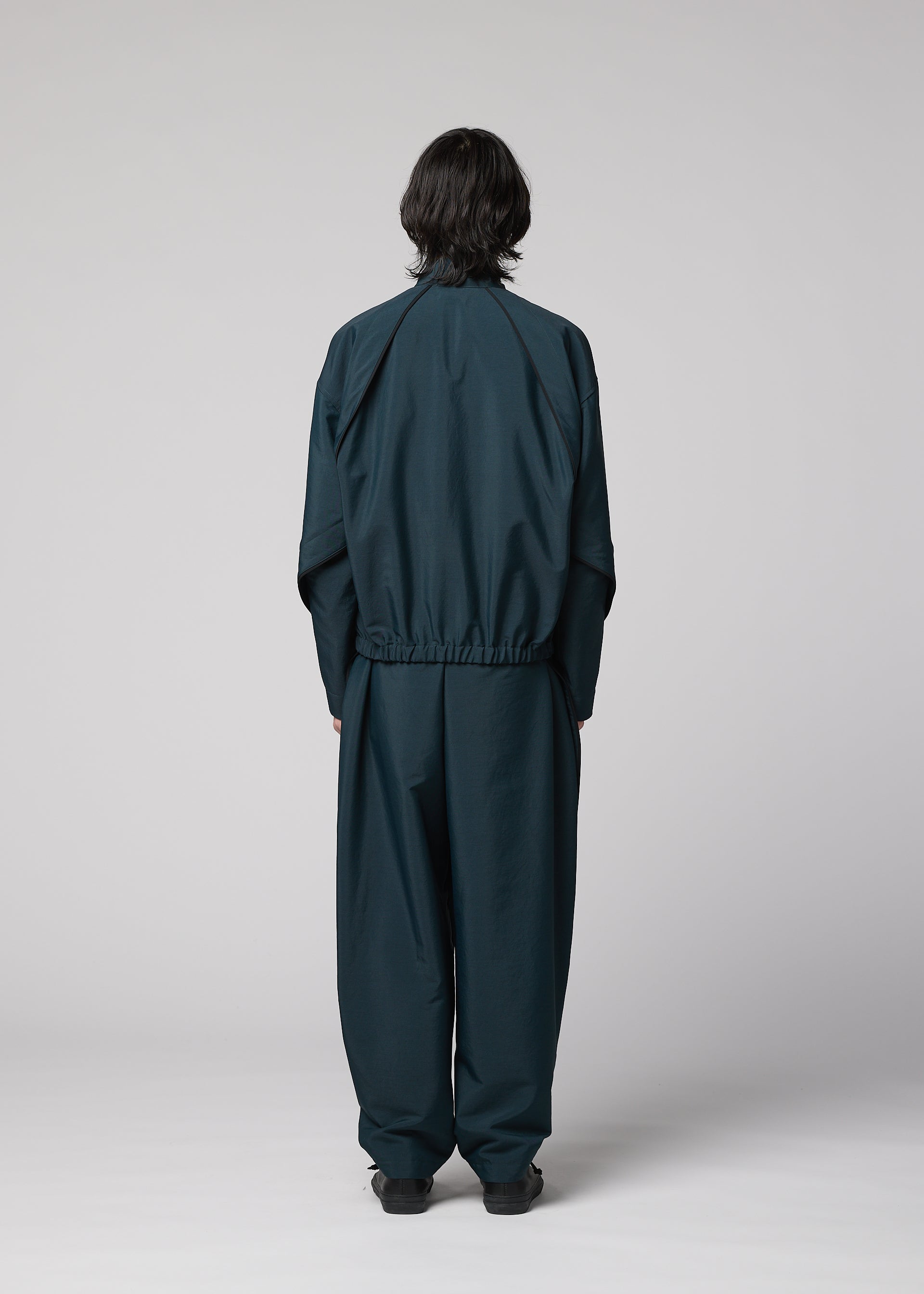 Issey Miyake Fluent LA63104 pánská bunda bomber bílá lehká