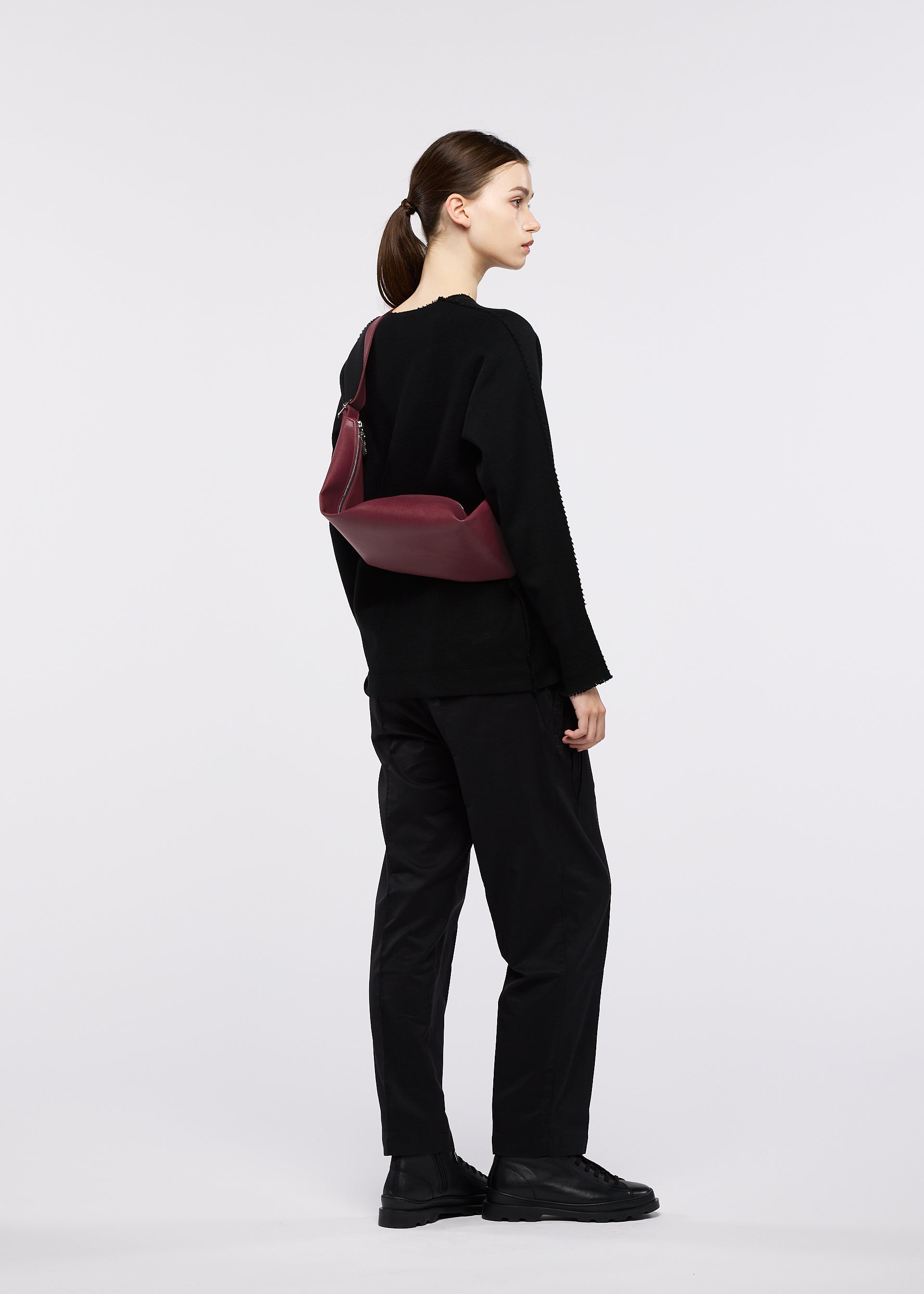 Issey Miyake Leaf kabelka šedá 2WAY