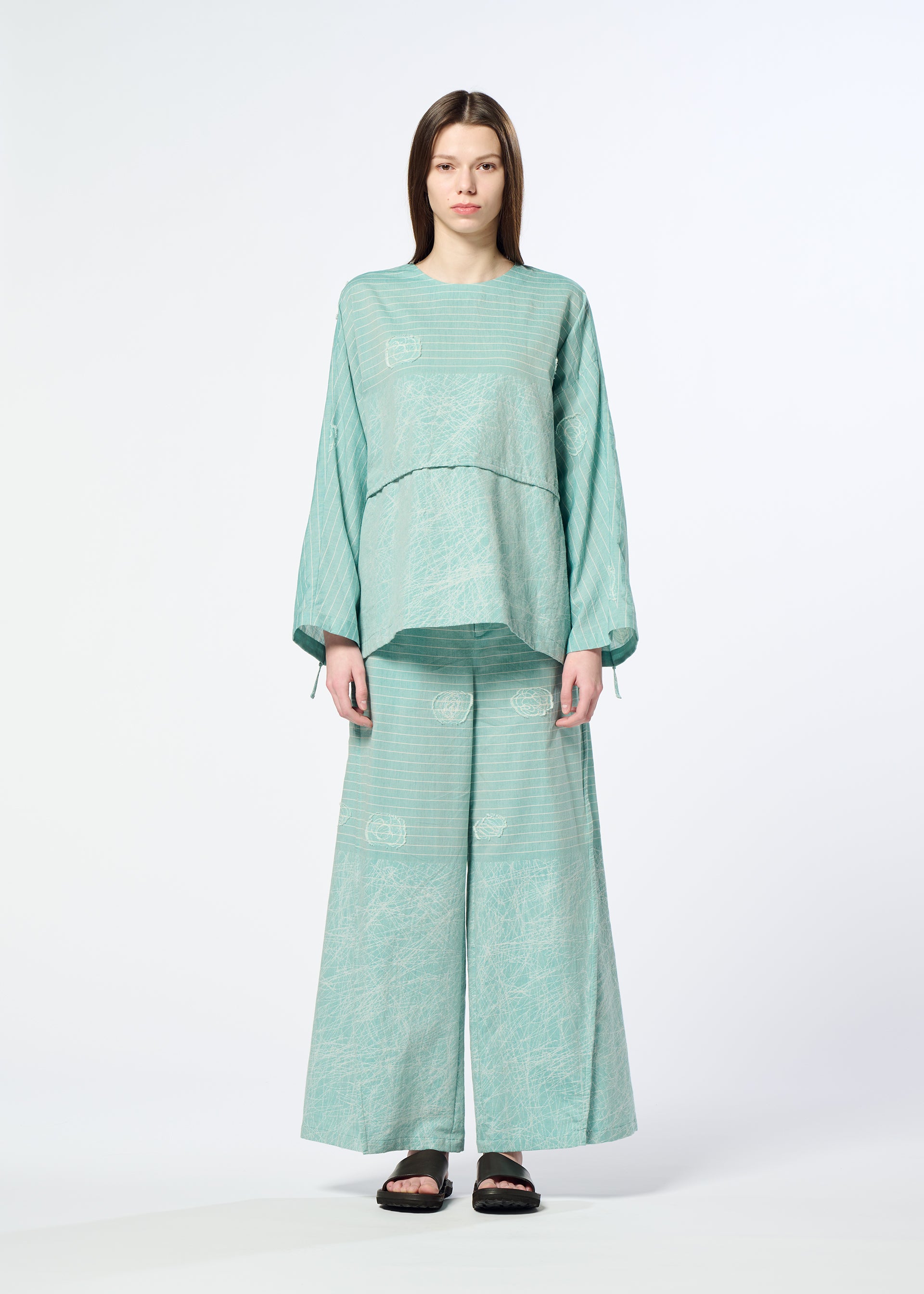 Issey Miyake One Stroke Draw široké kalhoty černé