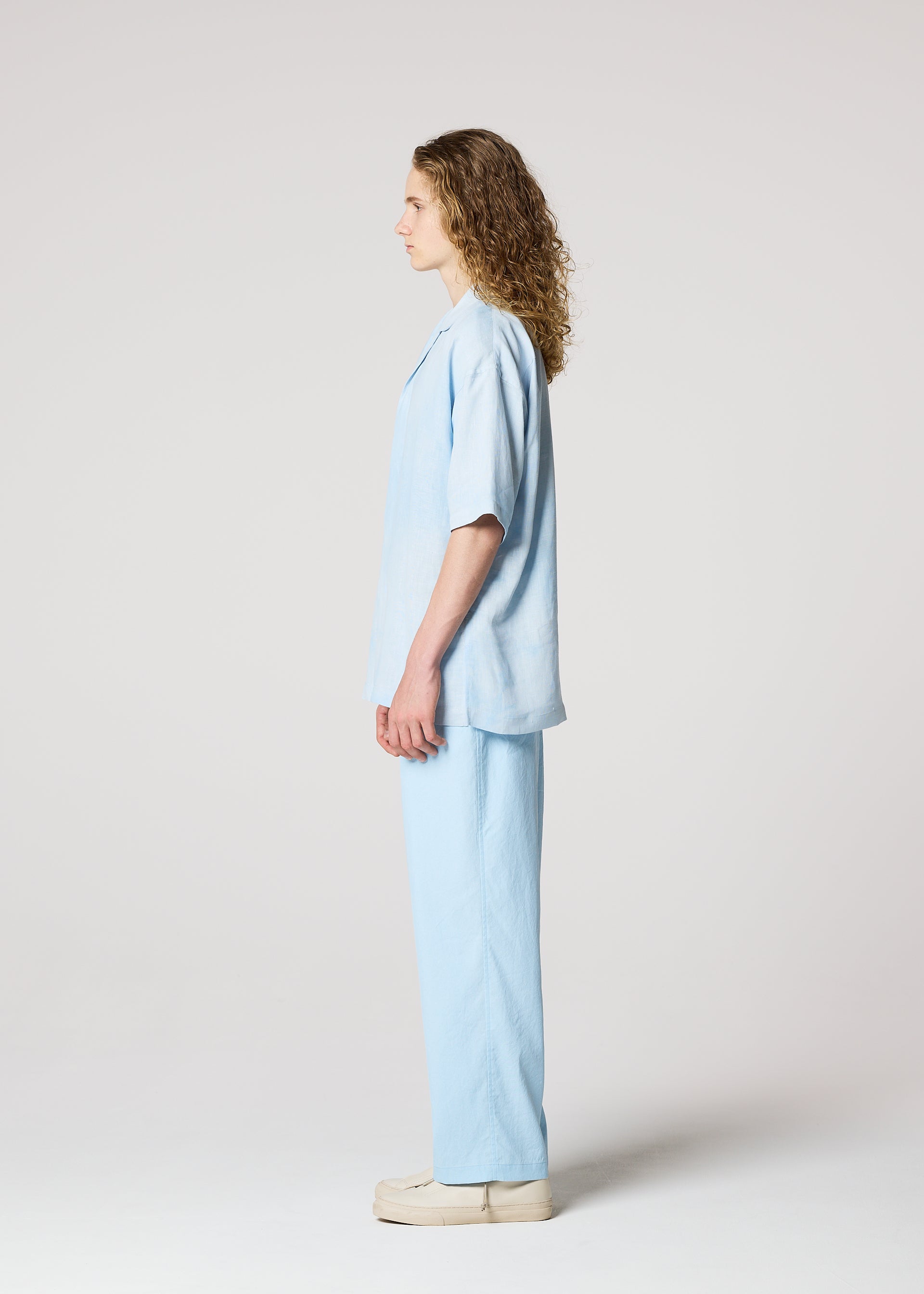 Issey Miyake Floating Linen pánská košile blue lněná