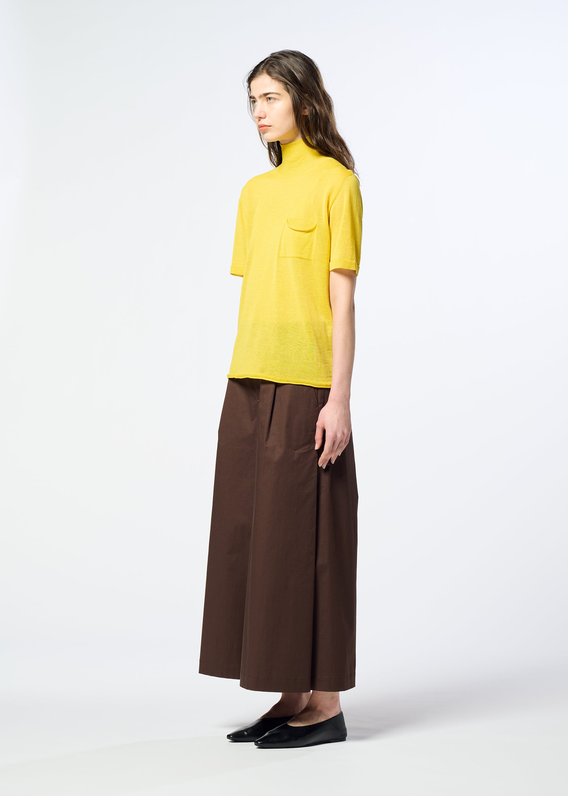 Issey Miyake Airy Pocket Layers pletený top písková lehký