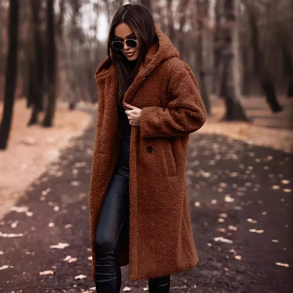 Norielle dlouhý plyšový kabát hnědý s kapsami