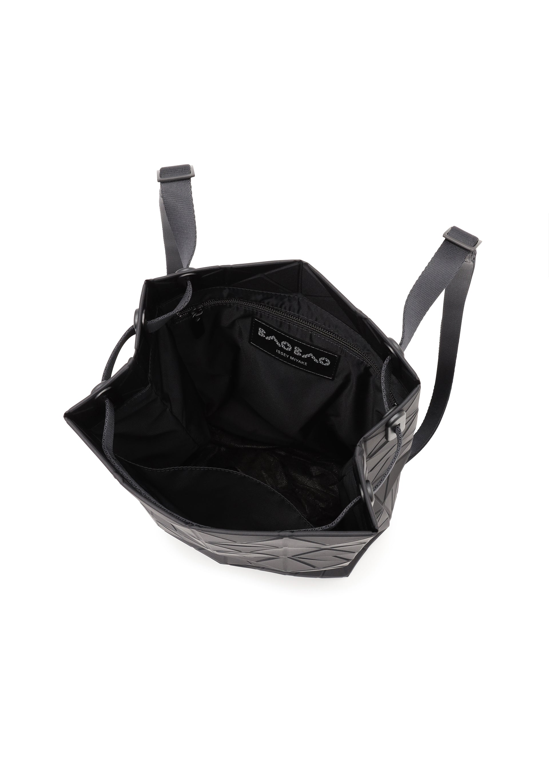 Issey Miyake Track batoh černý skládací