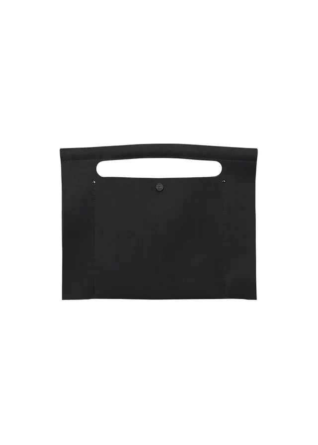 Issey Miyake Kururi kabelka černá rolovací