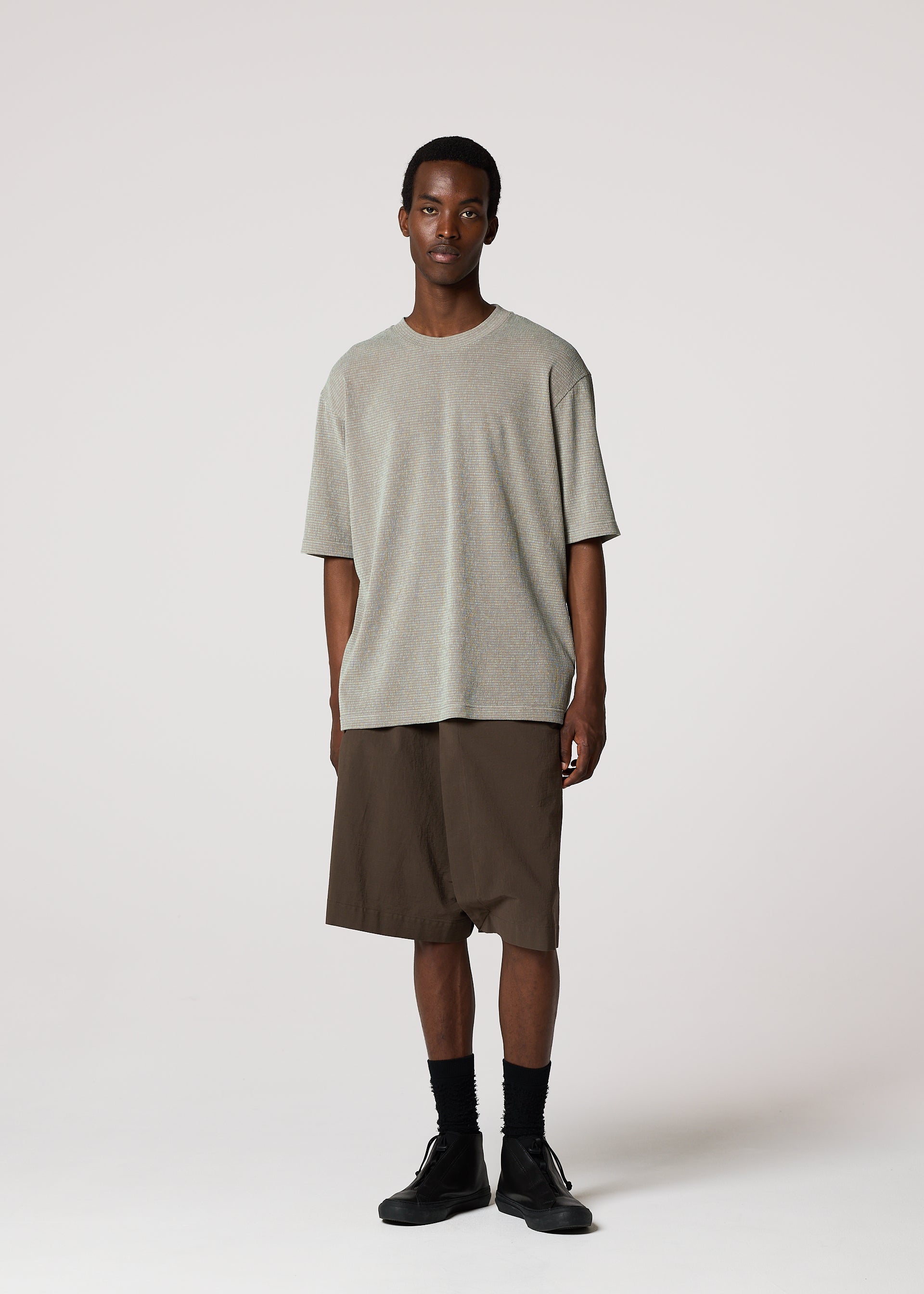 Issey Miyake Shrink Stretch T tričko tmavě hnědé vel. 2