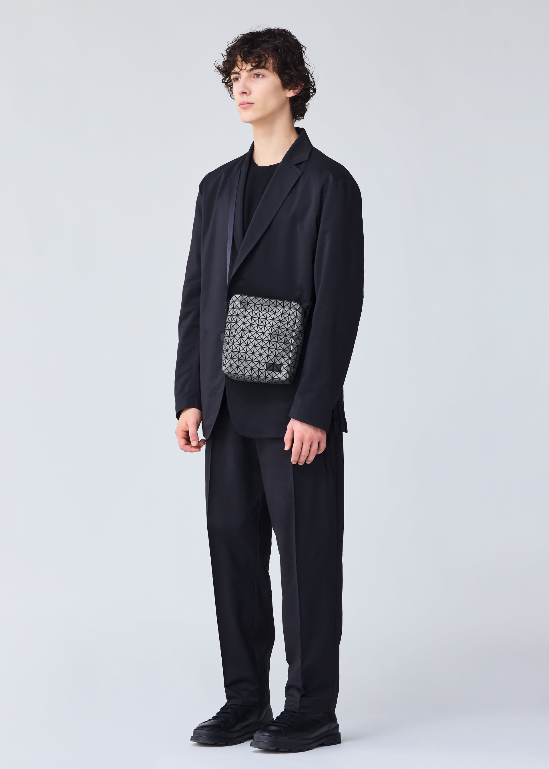 Issey Miyake Voyager Reflector crossbody Charcoal