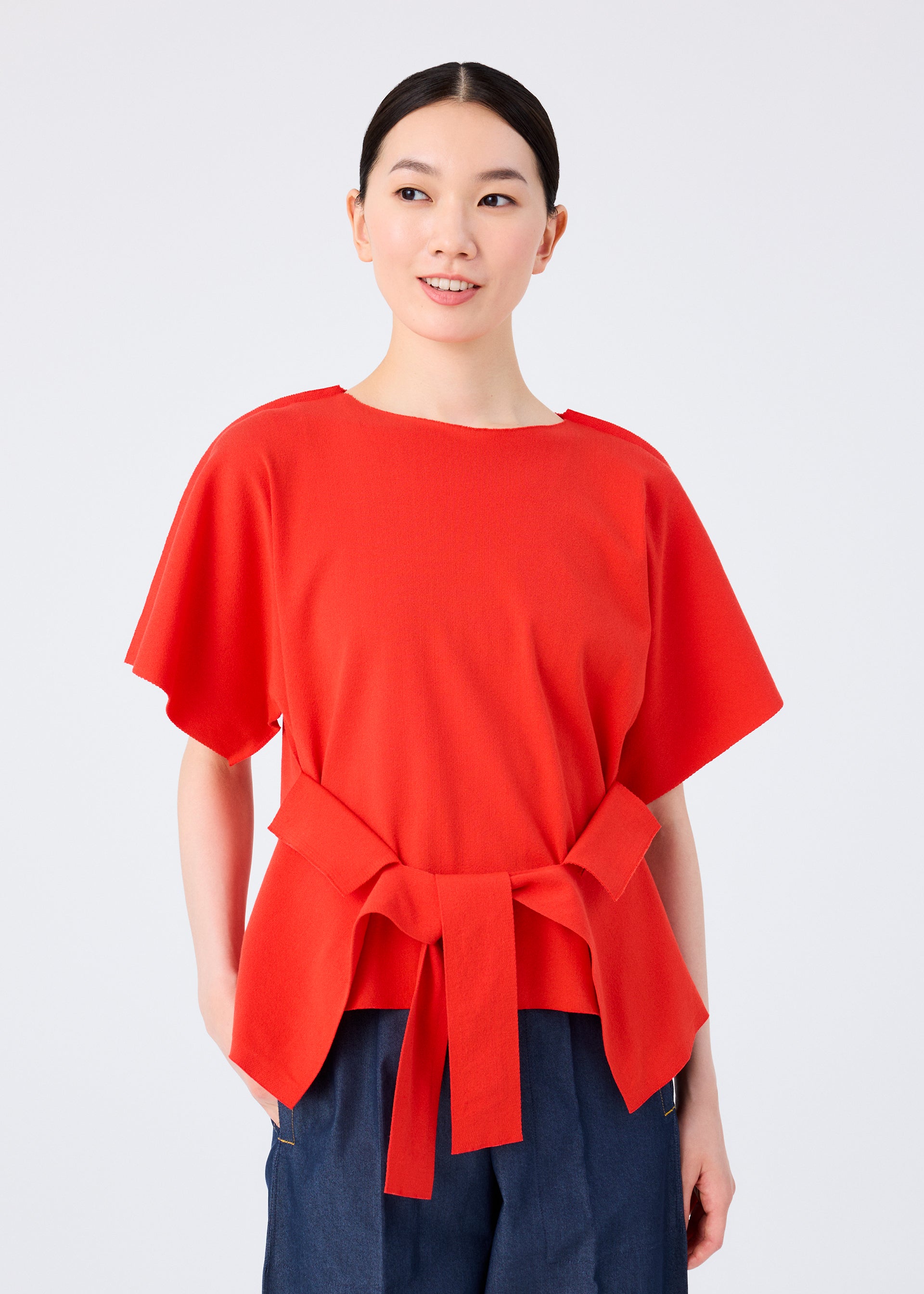 Issey Miyake me Flat Jersey top černý bavlna kapsa