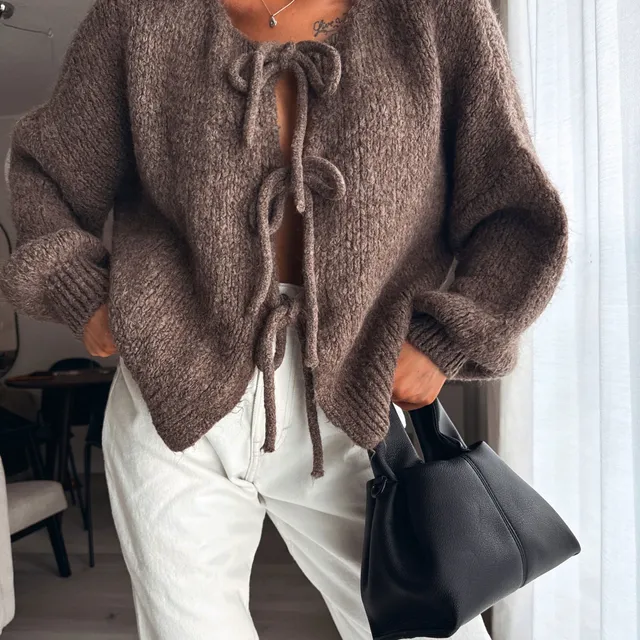 Norielle dámský oversize svetr hnědý se šněrováním