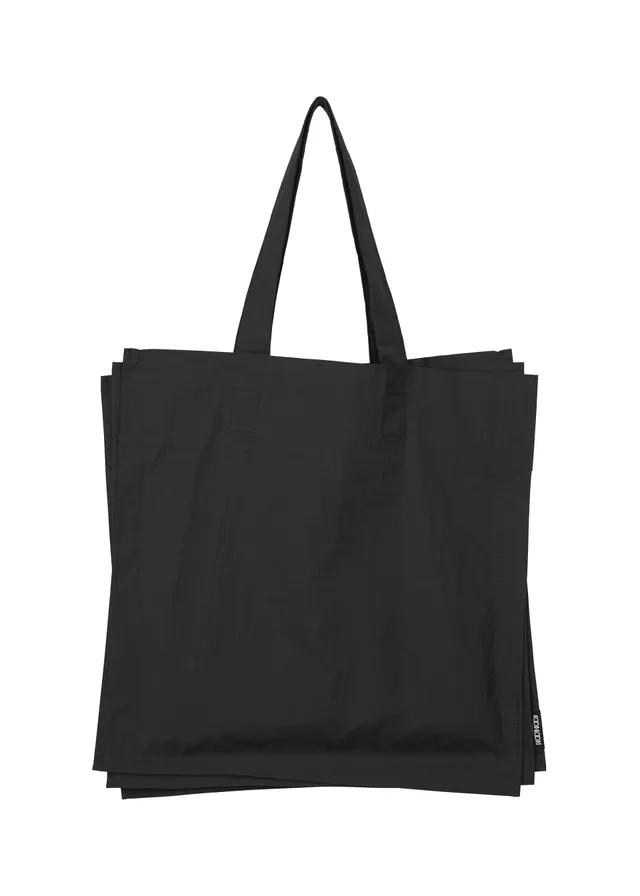 Issey Miyake Irogami Black tote kabelka černá