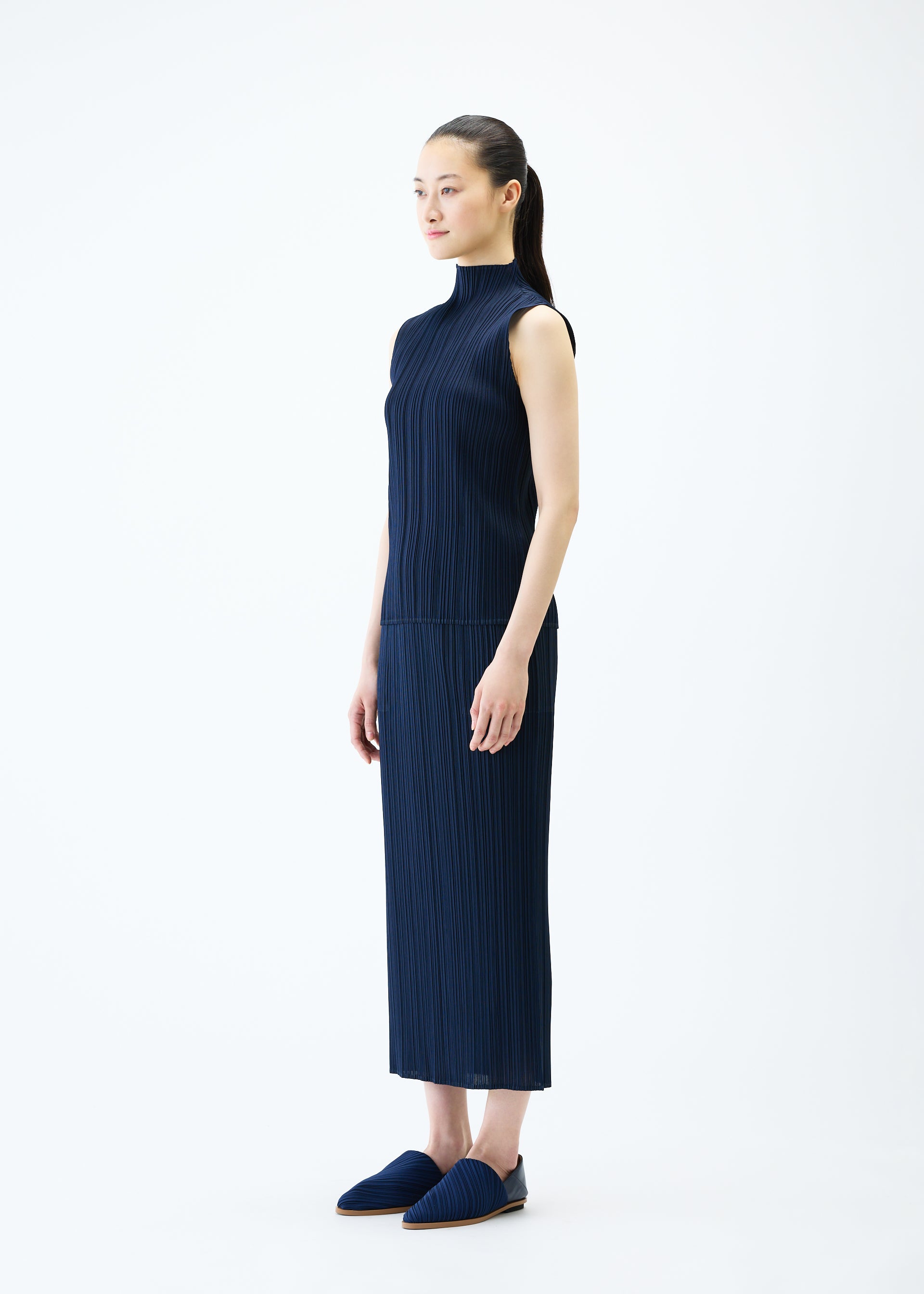 Issey Miyake New Colorful Basics 4 sukně carmine s kapsami