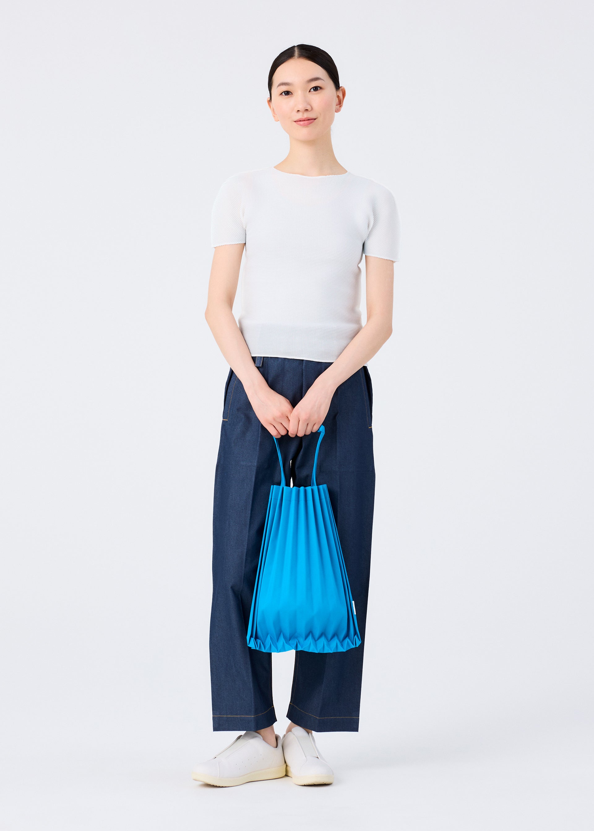 Issey Miyake Trunk Pleats Bag 12 tote kabelka fialová