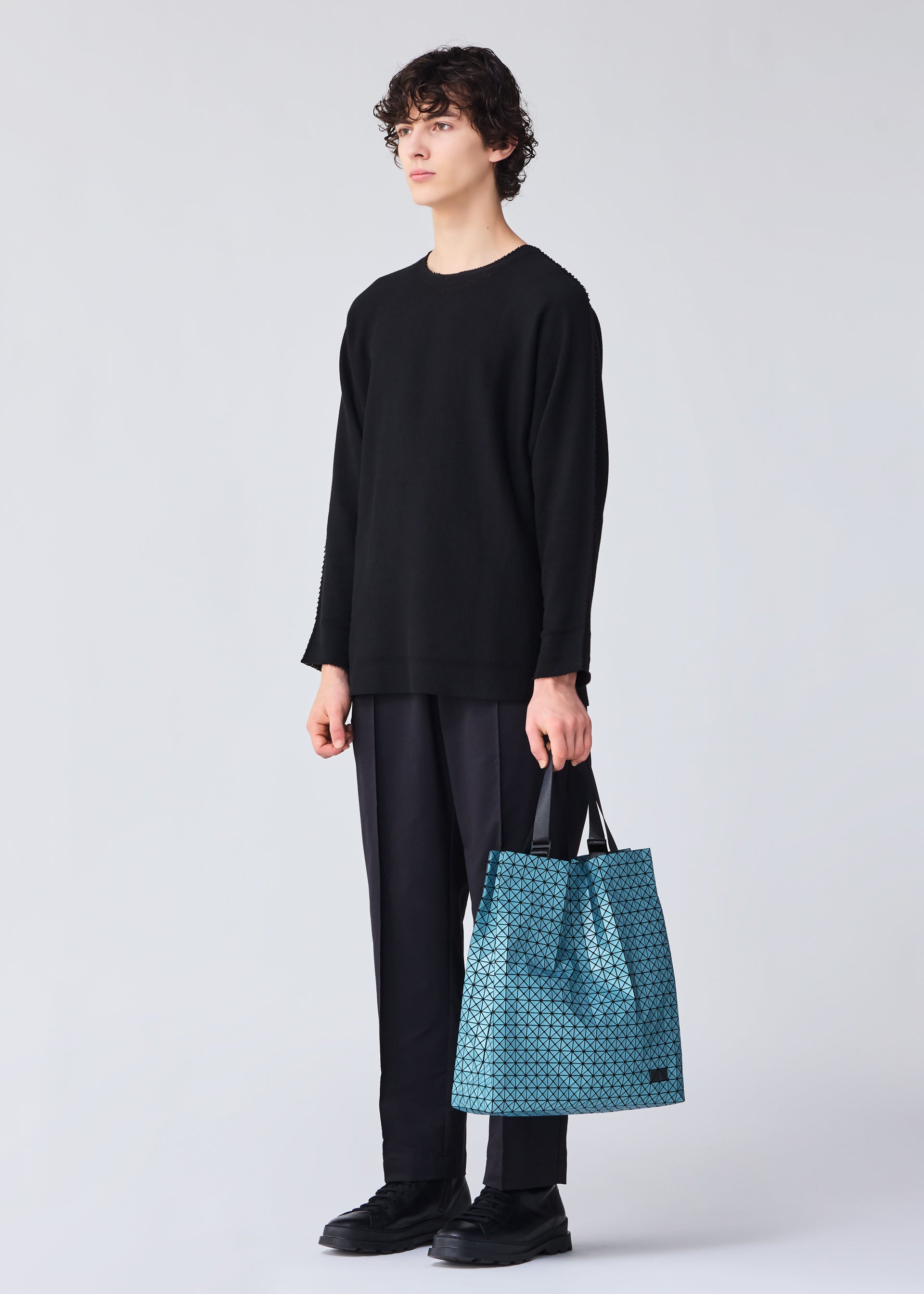Issey Miyake Cart S Metallic tote taška modrá A4