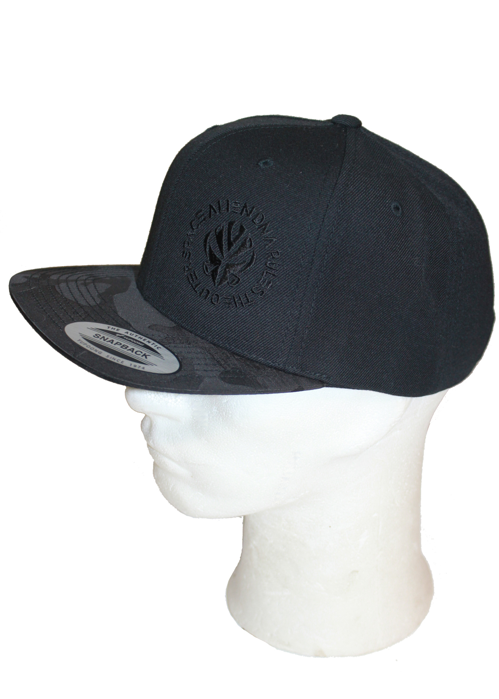 Alien DNA Outer Space kšiltovka snapback černá camo