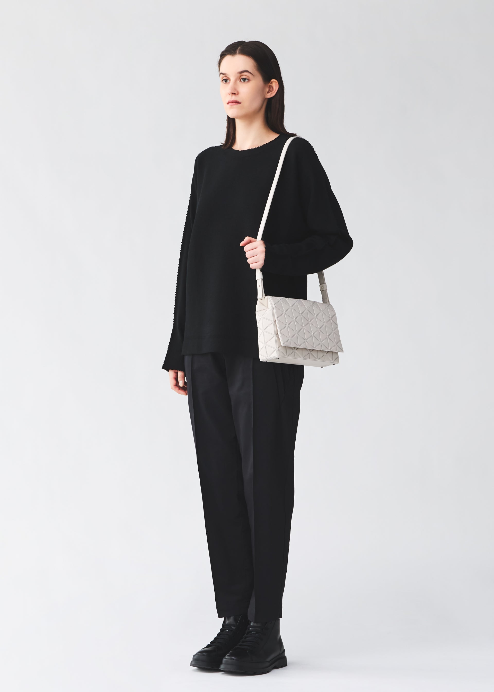 Issey Miyake Bao Bao Fossette kabelka matná černá