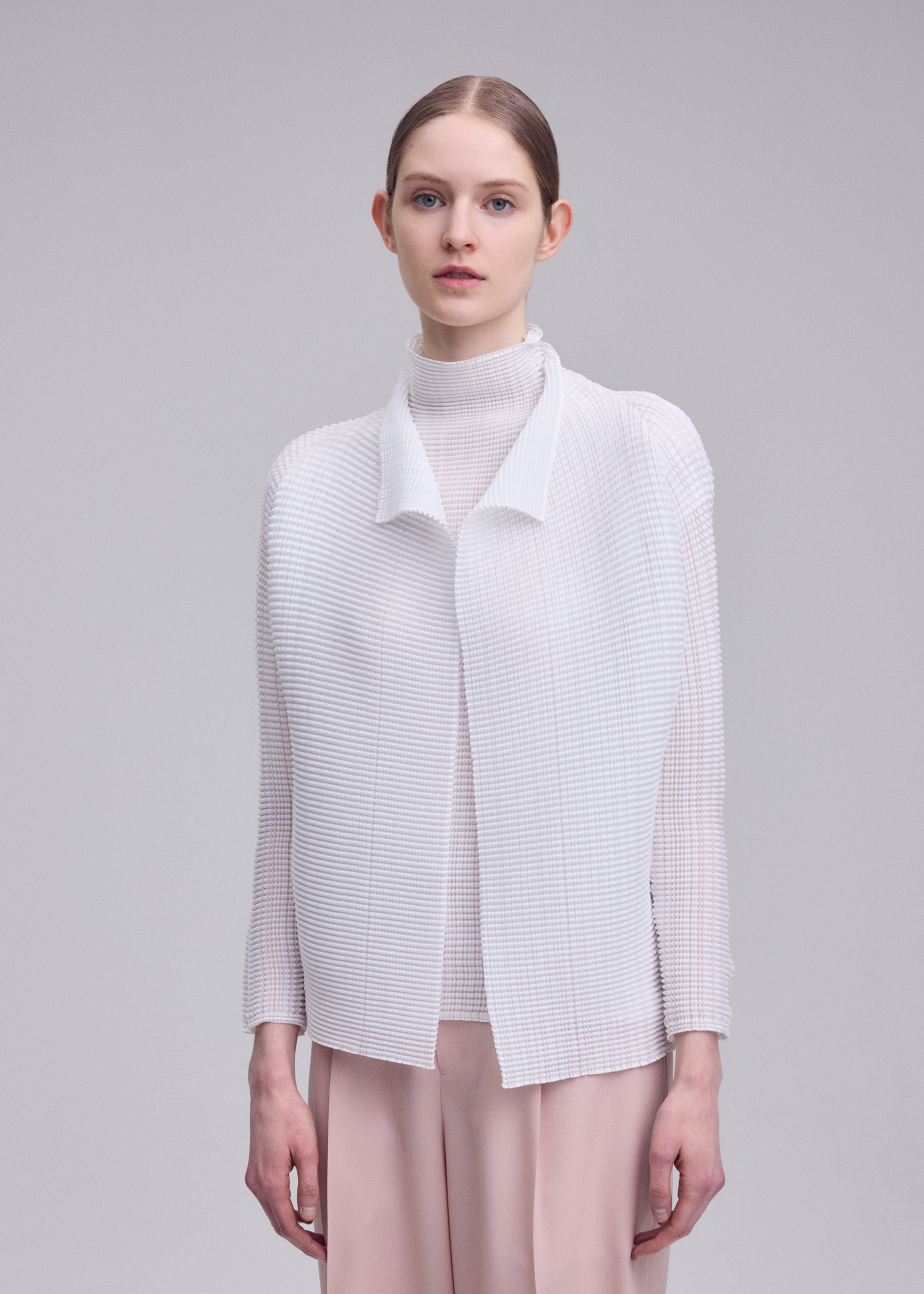 Issey Miyake Wooly Pleats BK/WT-68 kardigan černý