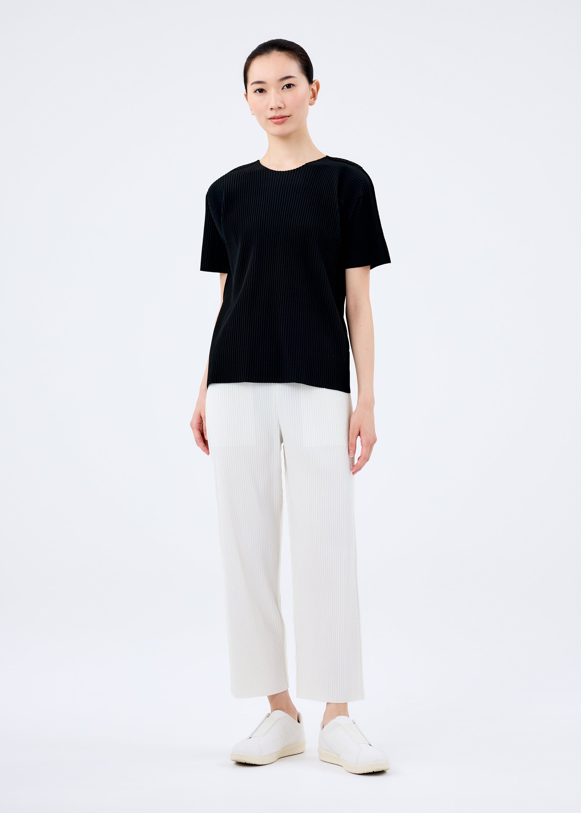 Issey Miyake FINE KNIT PLEATS tričko bílé plisované