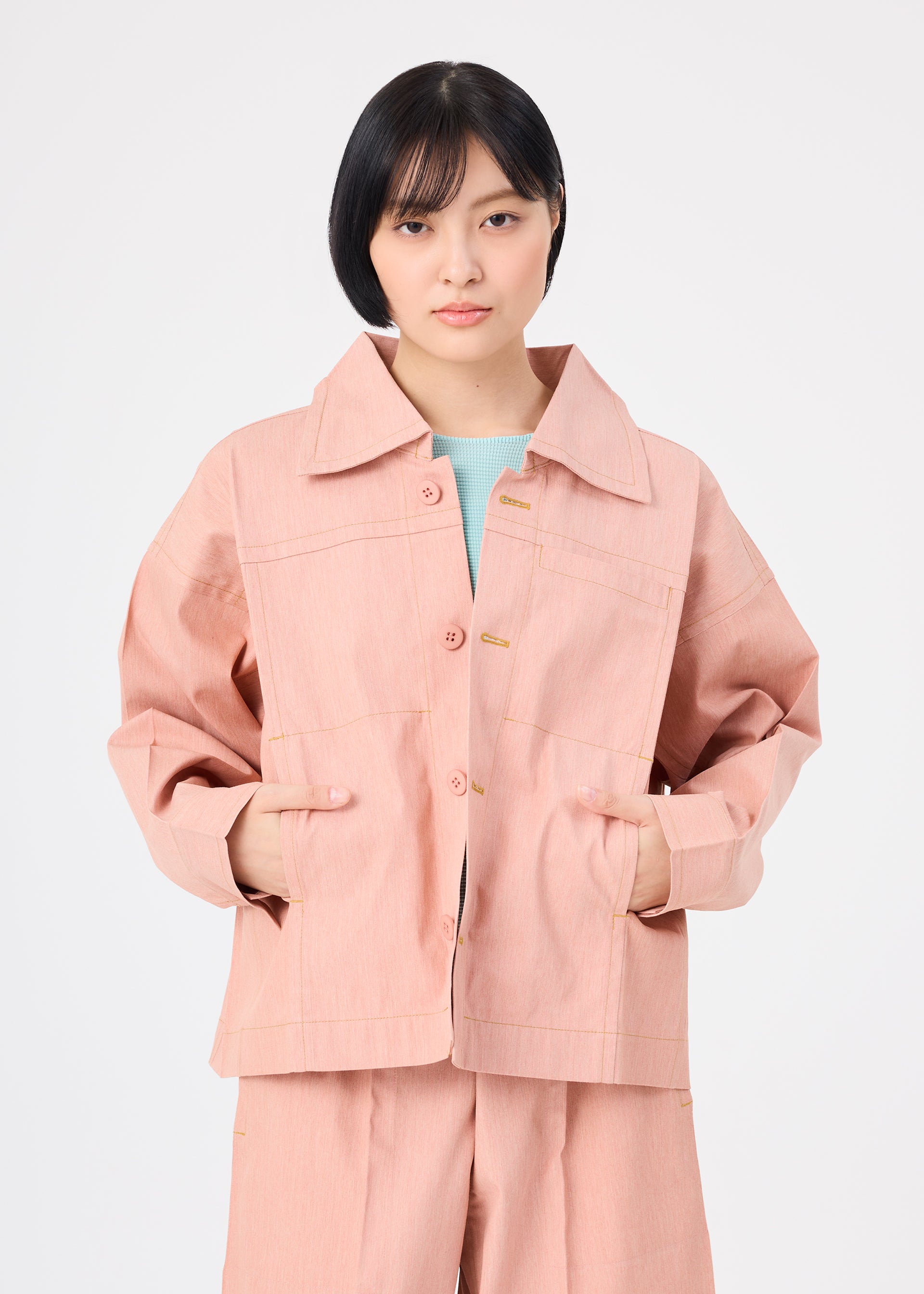 Issey Miyake Flat Denim Seasonal bunda lososová