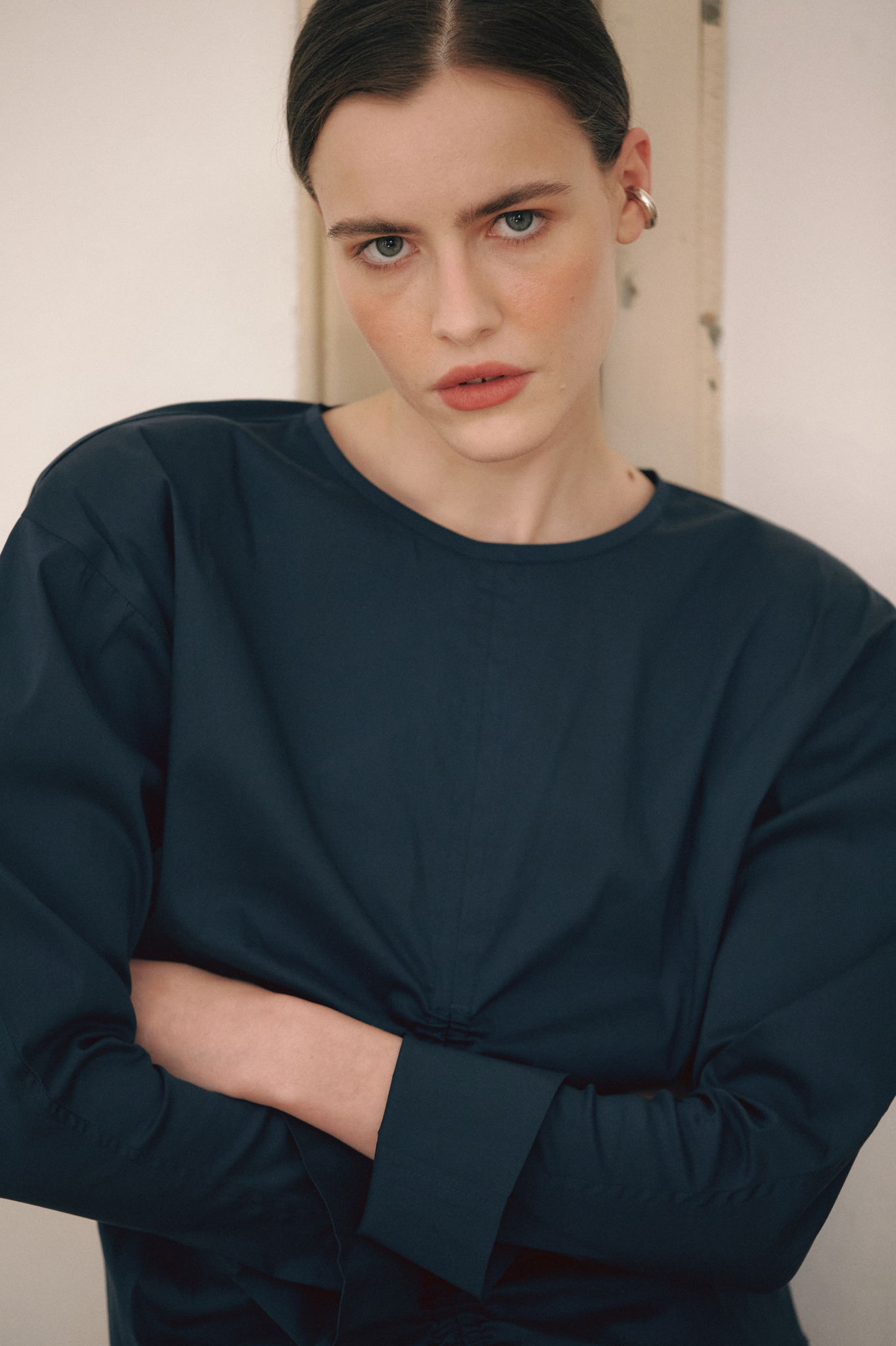Aurelia & Zwei Frauen Dark Navy košile tmavě modrá saténová