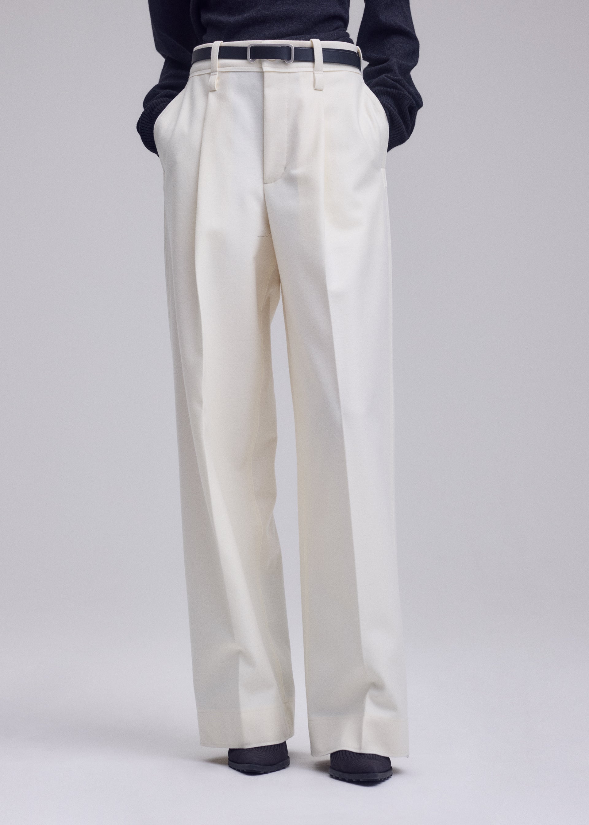Issey Miyake Shell rovné kalhoty off-white