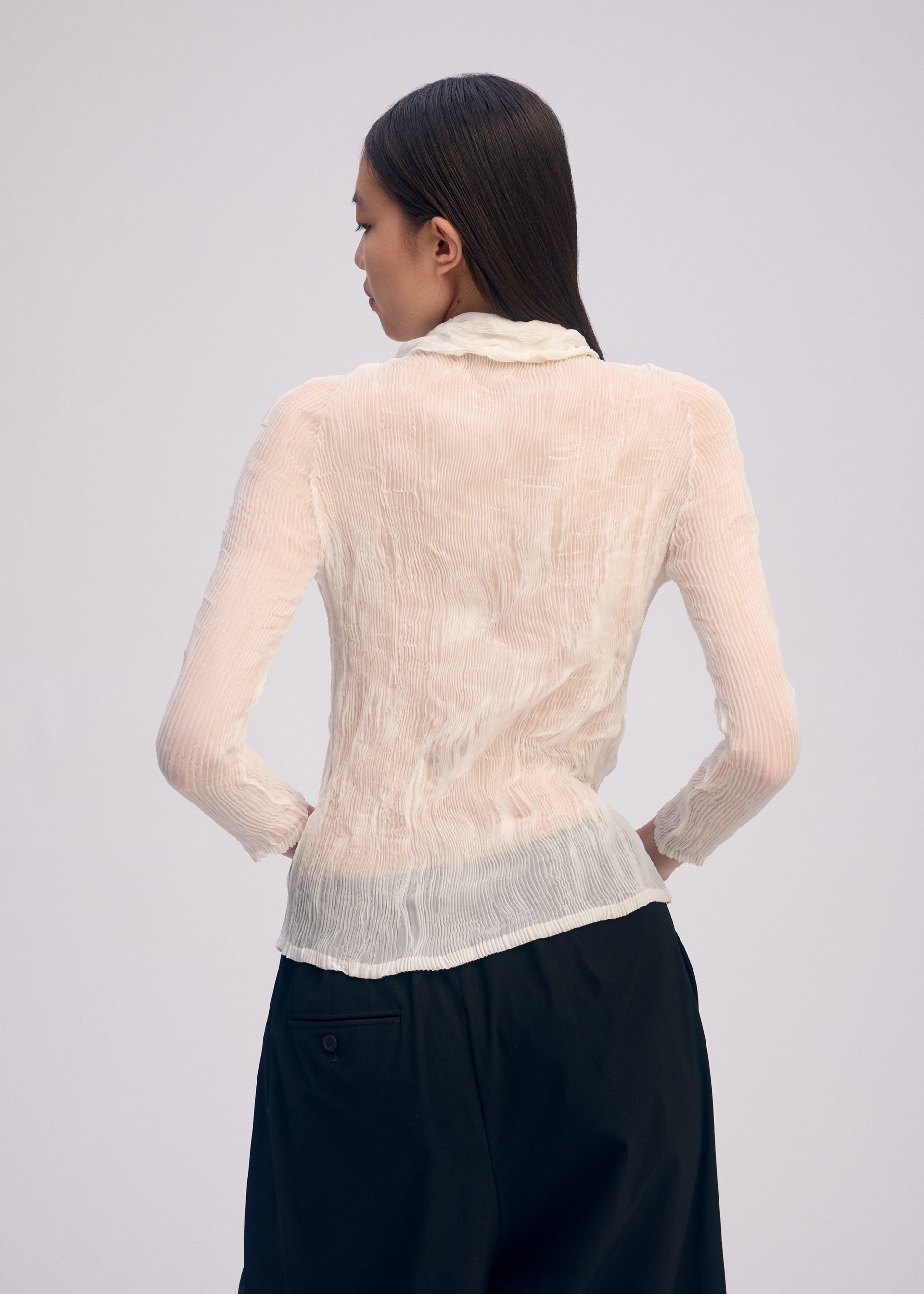 Issey Miyake Chiffon Twist BK/WT-66 kardigan white zip