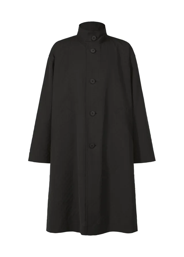 Issey Miyake Type-T 001-1 kabát černý trojúhelníkový vzor