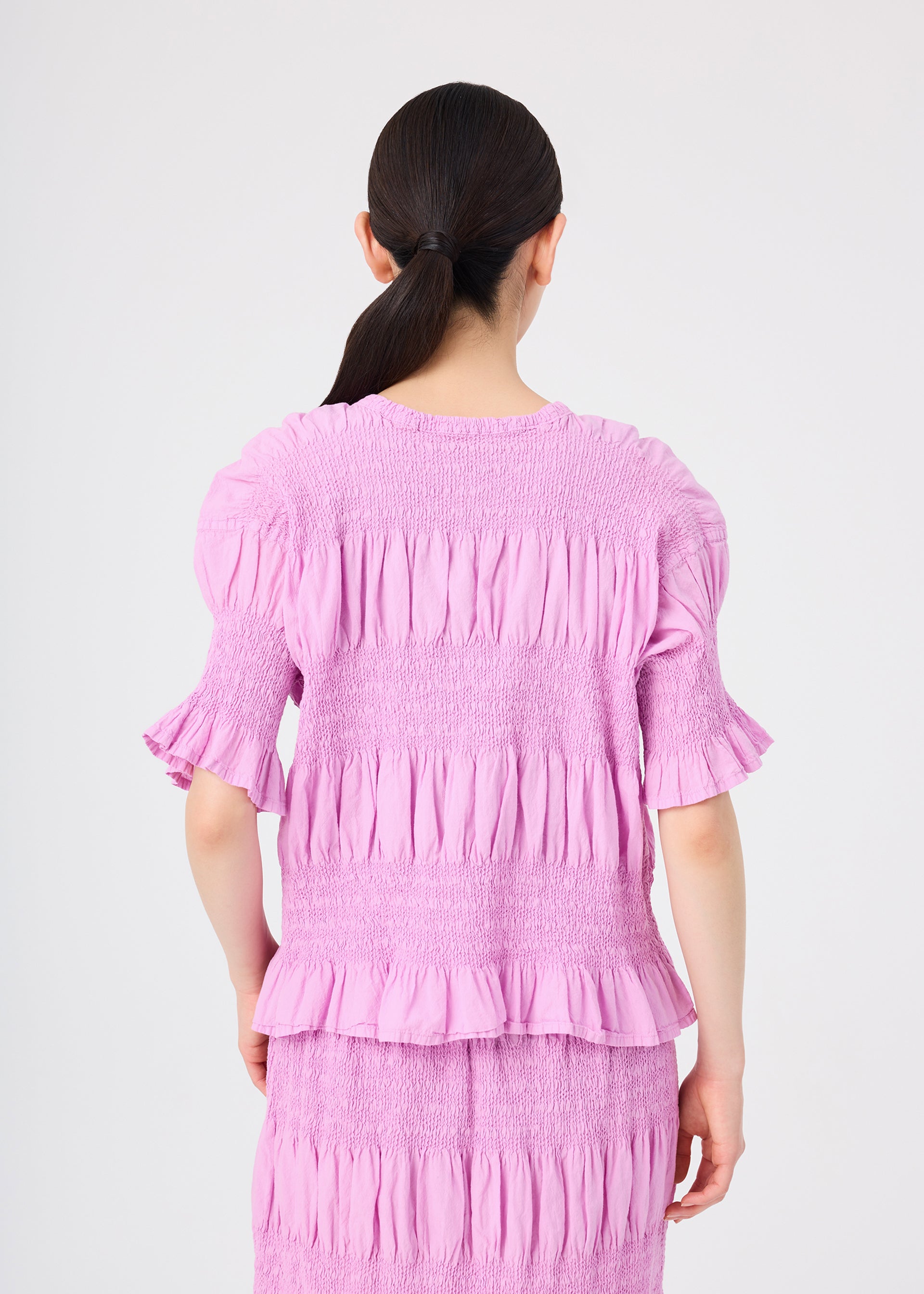 Issey Miyake Shrink Stripe top černý bavlněný