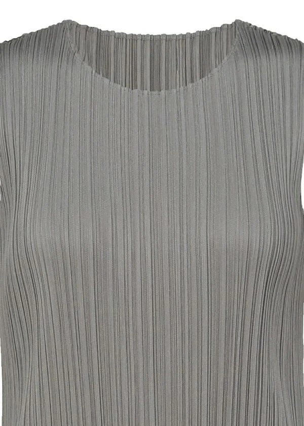 Issey Miyake Basics dlouhé šaty světle šedá