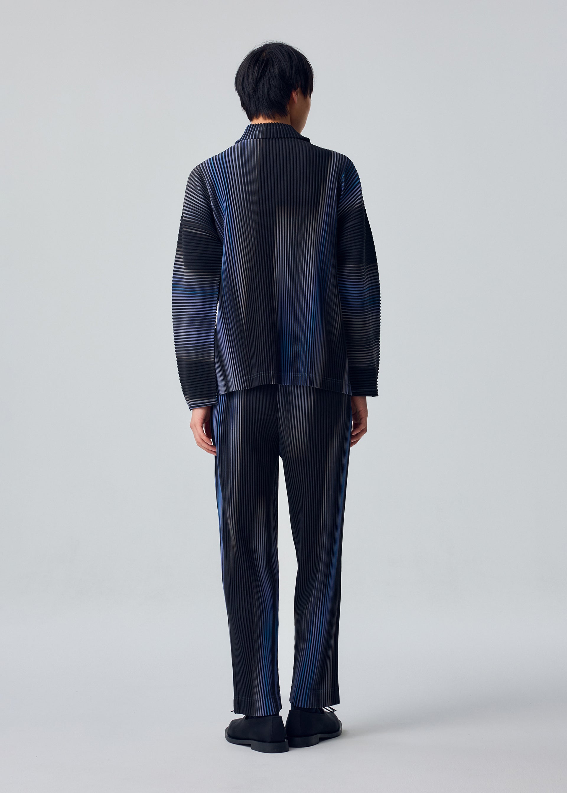 Issey Miyake Blend of Lights top modrý
