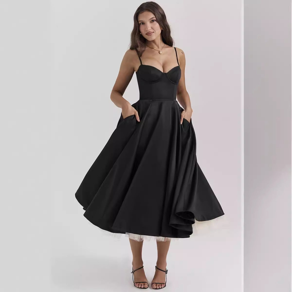 Norielle midi bustier šaty s širokou sukni bez rukávů