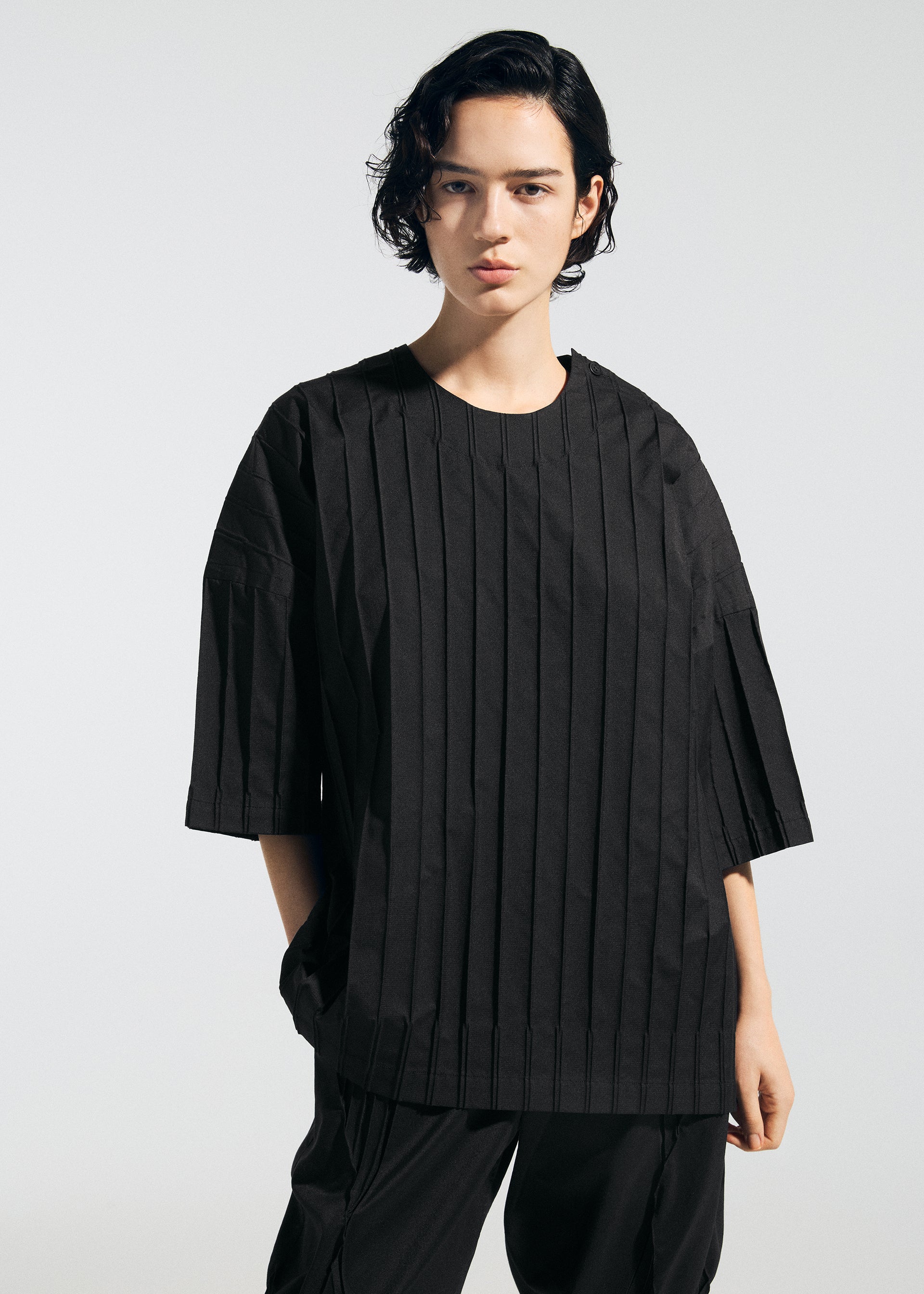 Issey Miyake Type-W 007 tričko černé vel. 1 volné