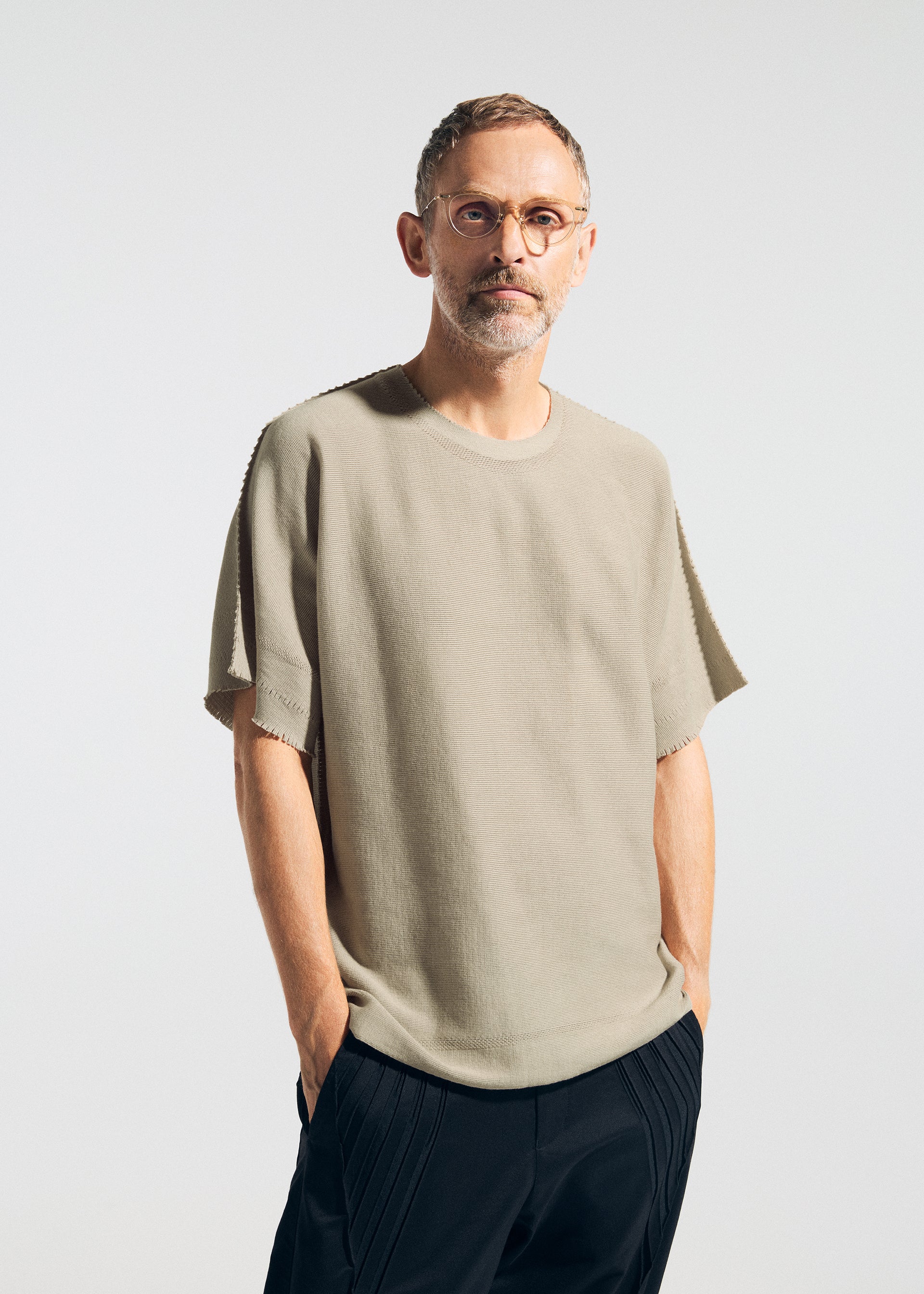 Issey Miyake Type-A 001-1 top světle růžová s krátkým rukávem