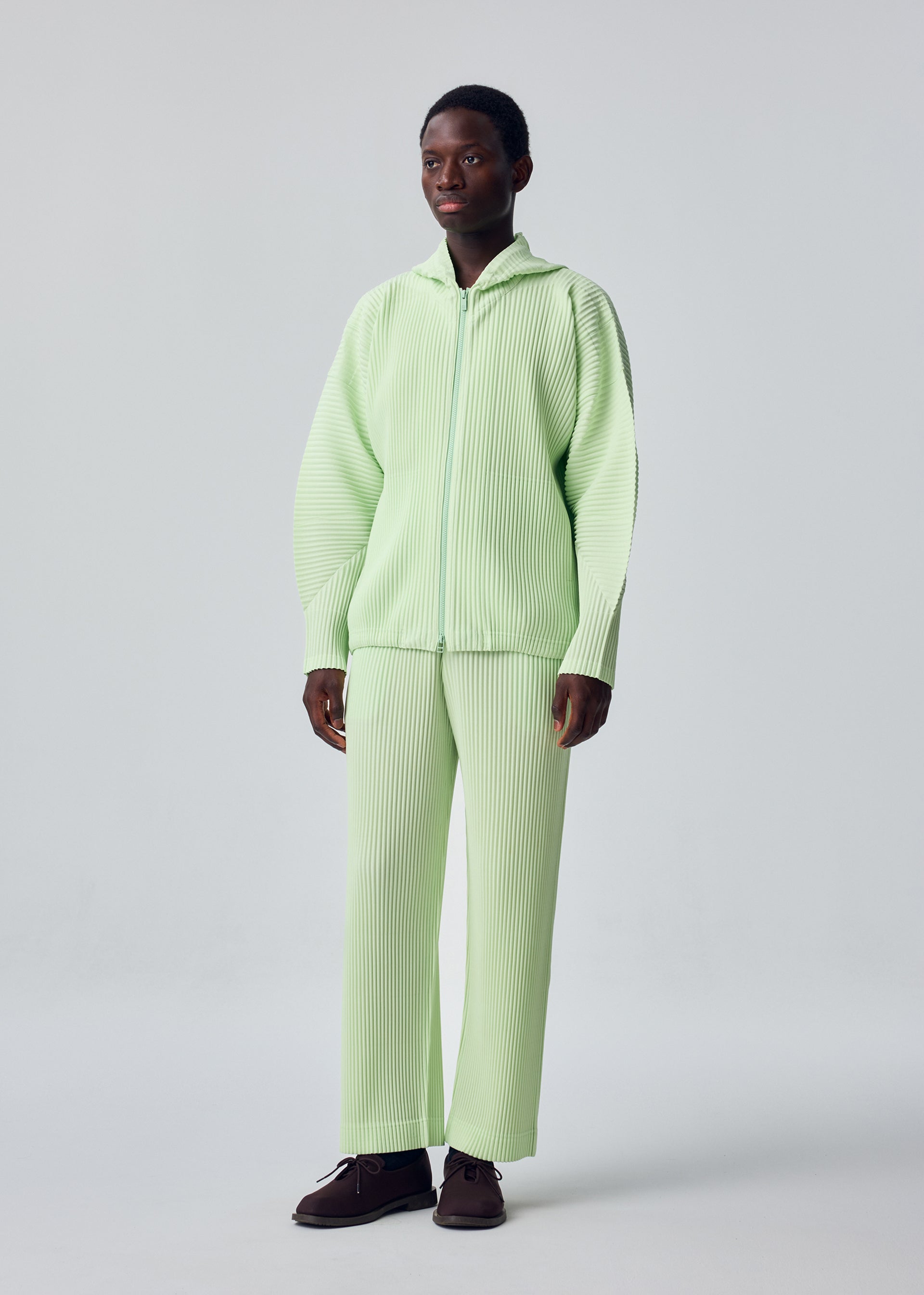 Issey Miyake Monthly Colors July mikina černá 3