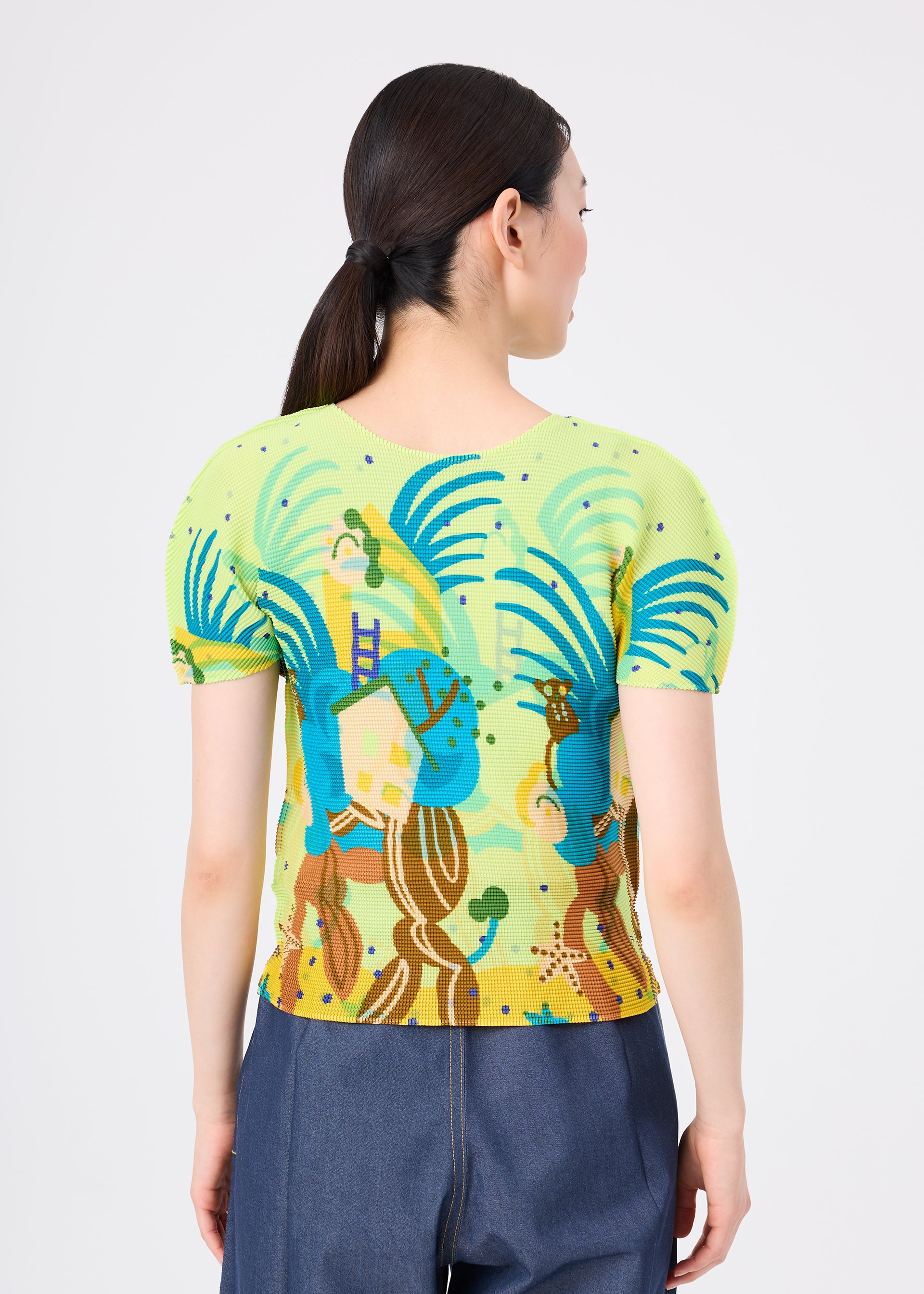 Issey Miyake Island tričko lososové s krátkým rukávem