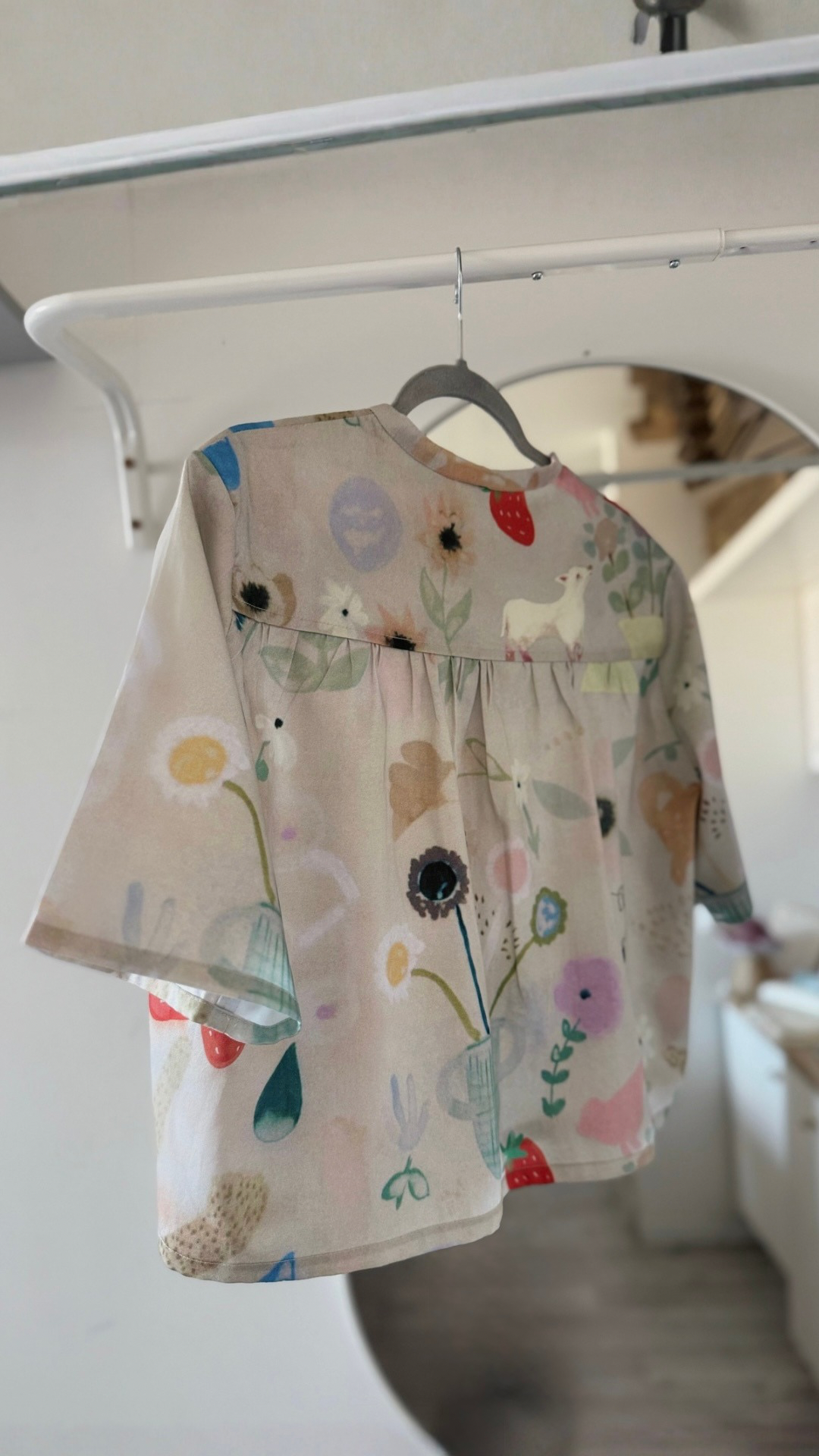 Aurelia & Zwei Frauen Art to Wear Stella top bavlněný