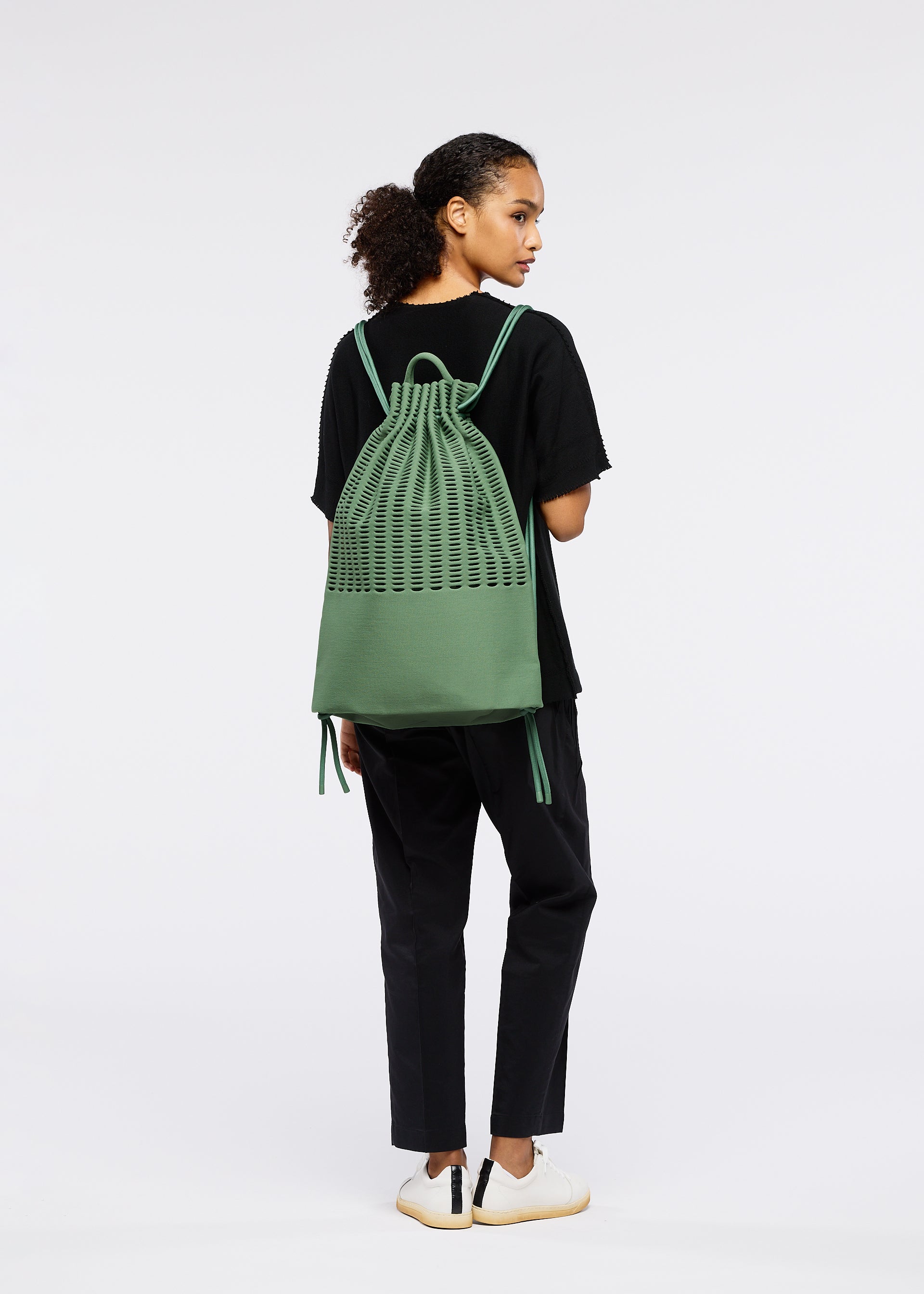 Issey Miyake Mokko Knapsack batoh Sky Gray pletený