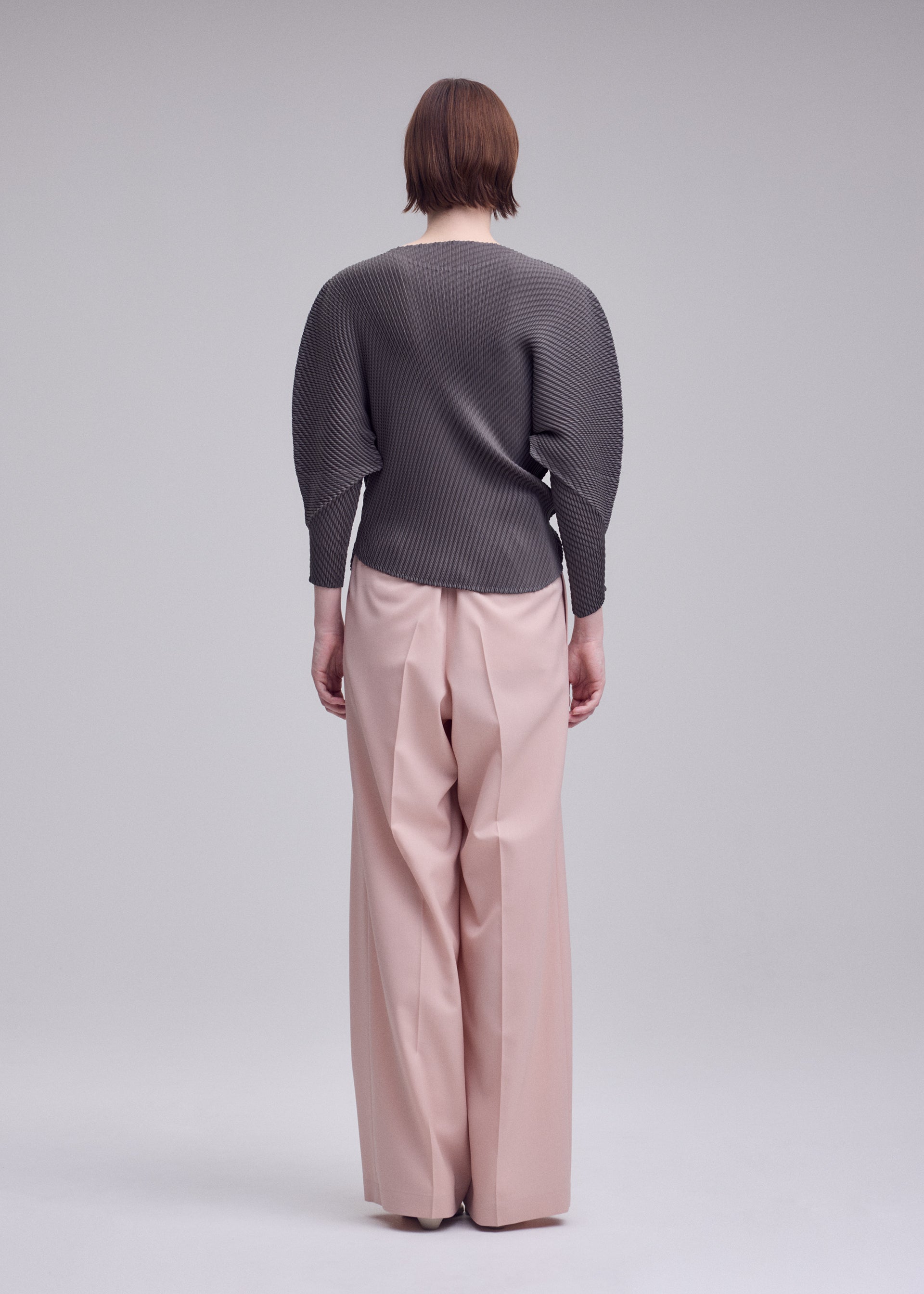 Issey Miyake MISTY PLEATS top šedá plisovaná